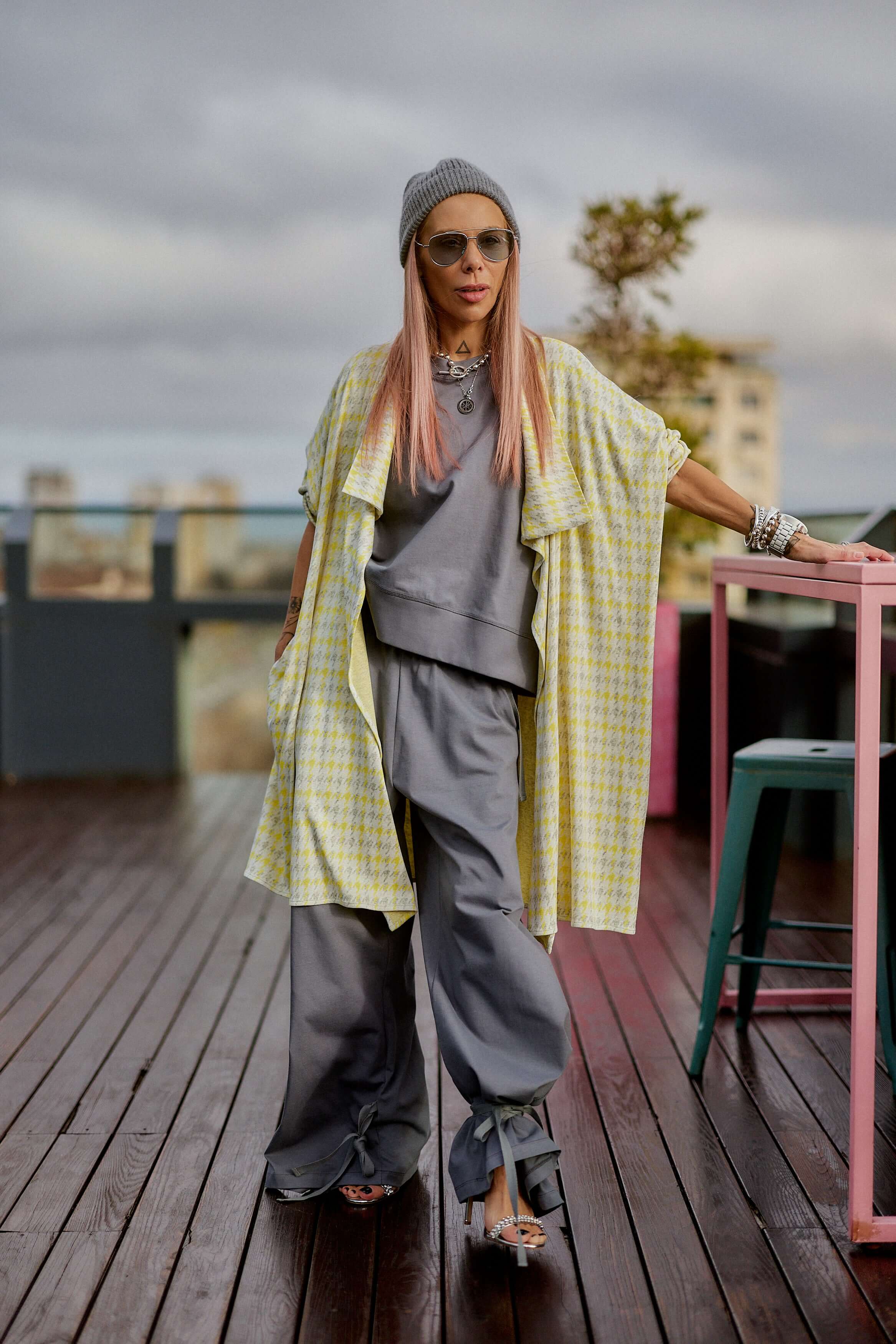 3-Piece Set – Grey with Houndstooth Vest - Image 11