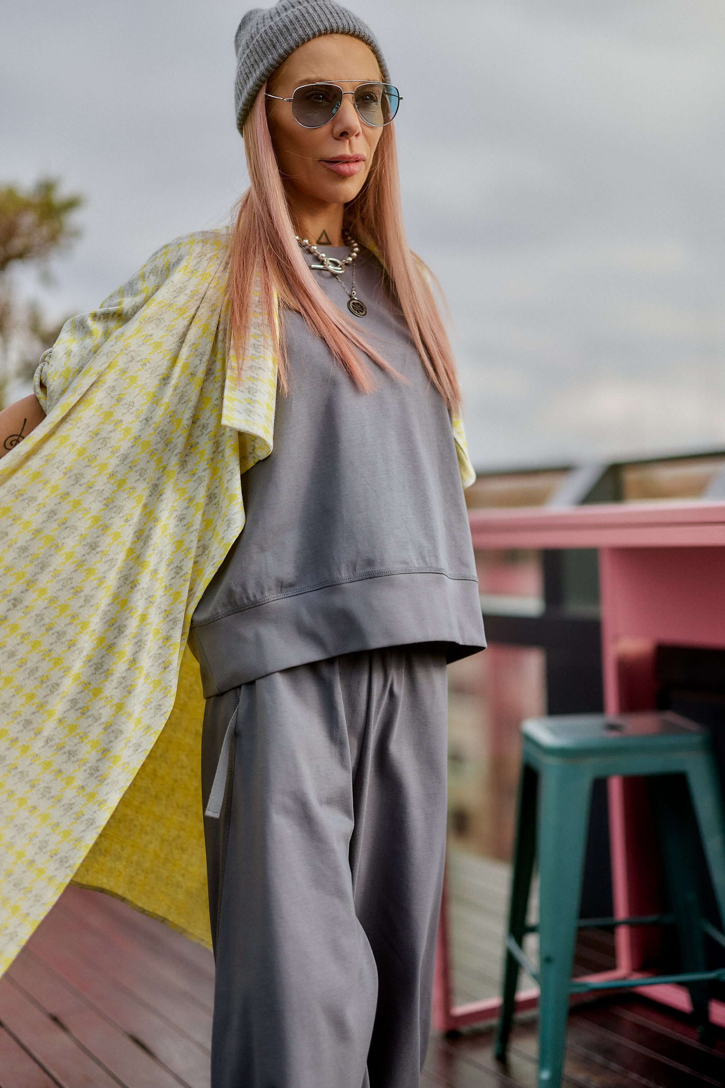 3-Piece Set – Grey with Houndstooth Vest - Image 7