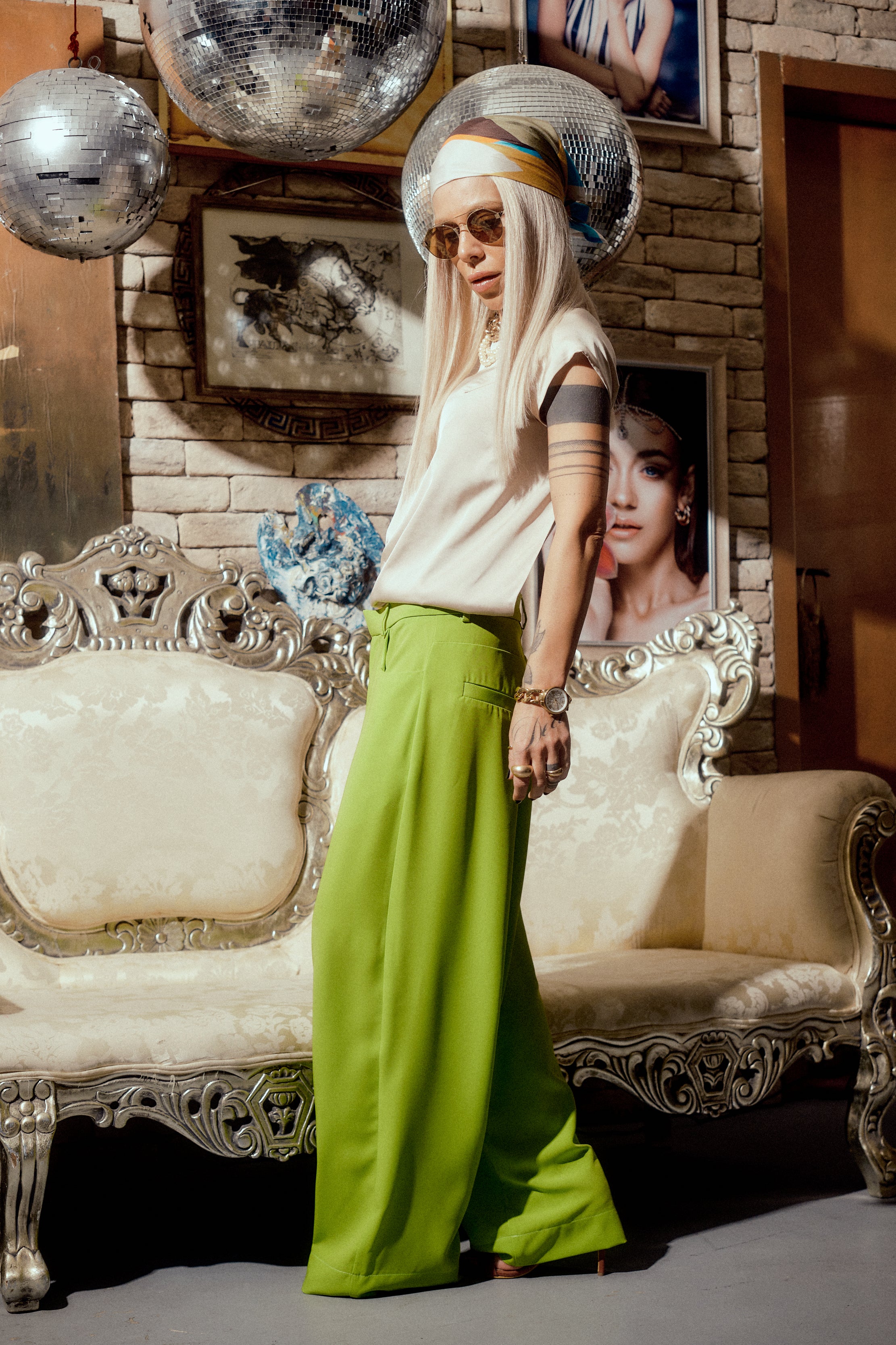 Backless Cream Satin T-Shirt - Image 3