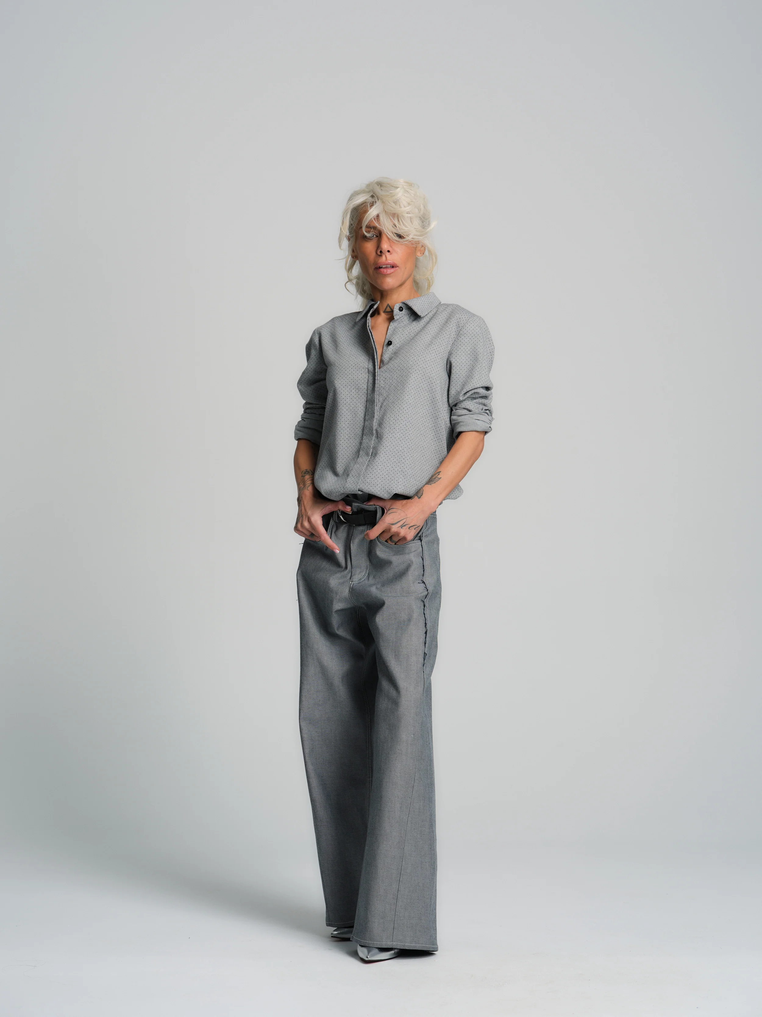 Baggy Grey Jeans - Image 12