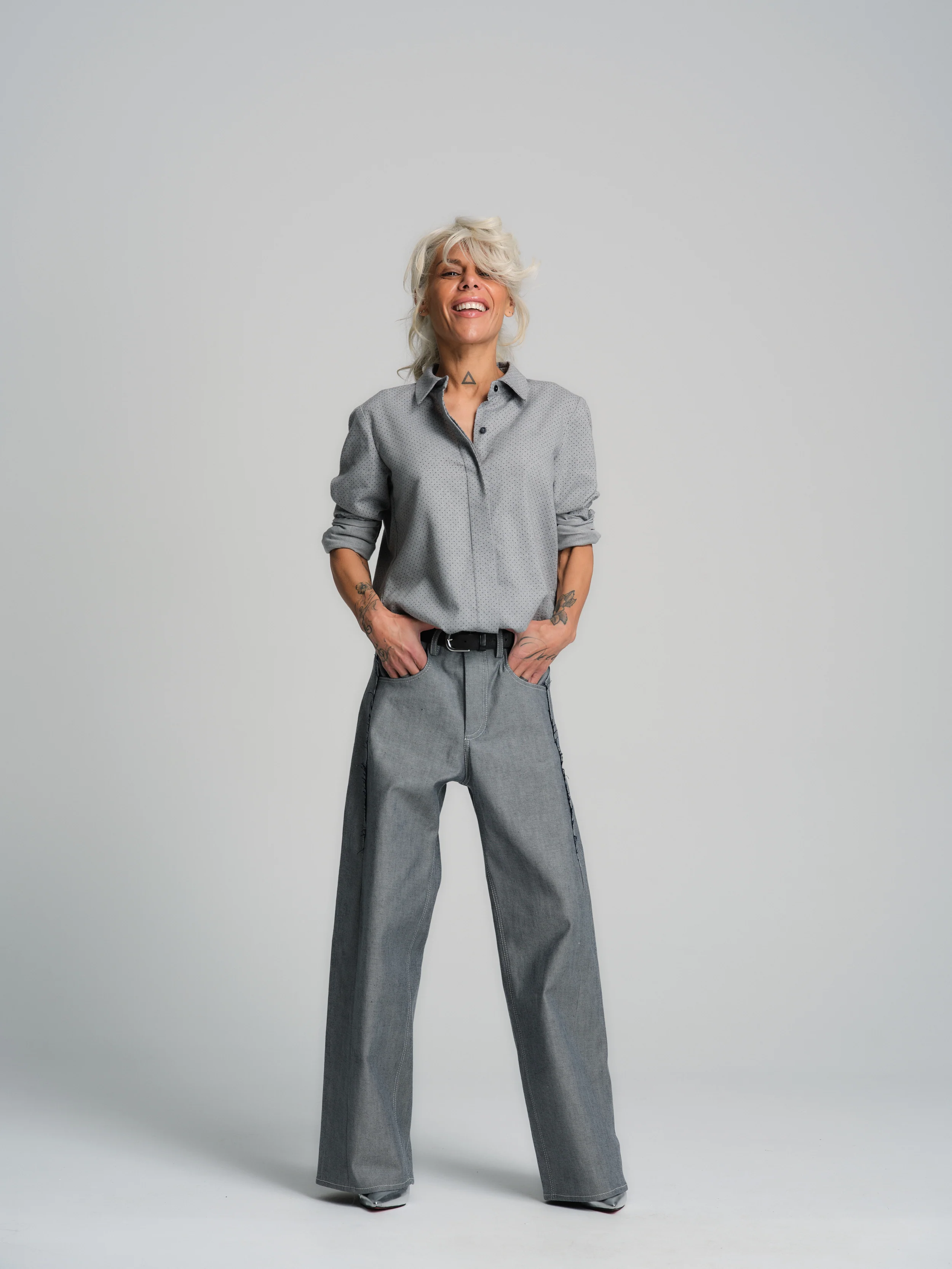 Baggy Grey Jeans - Image 4