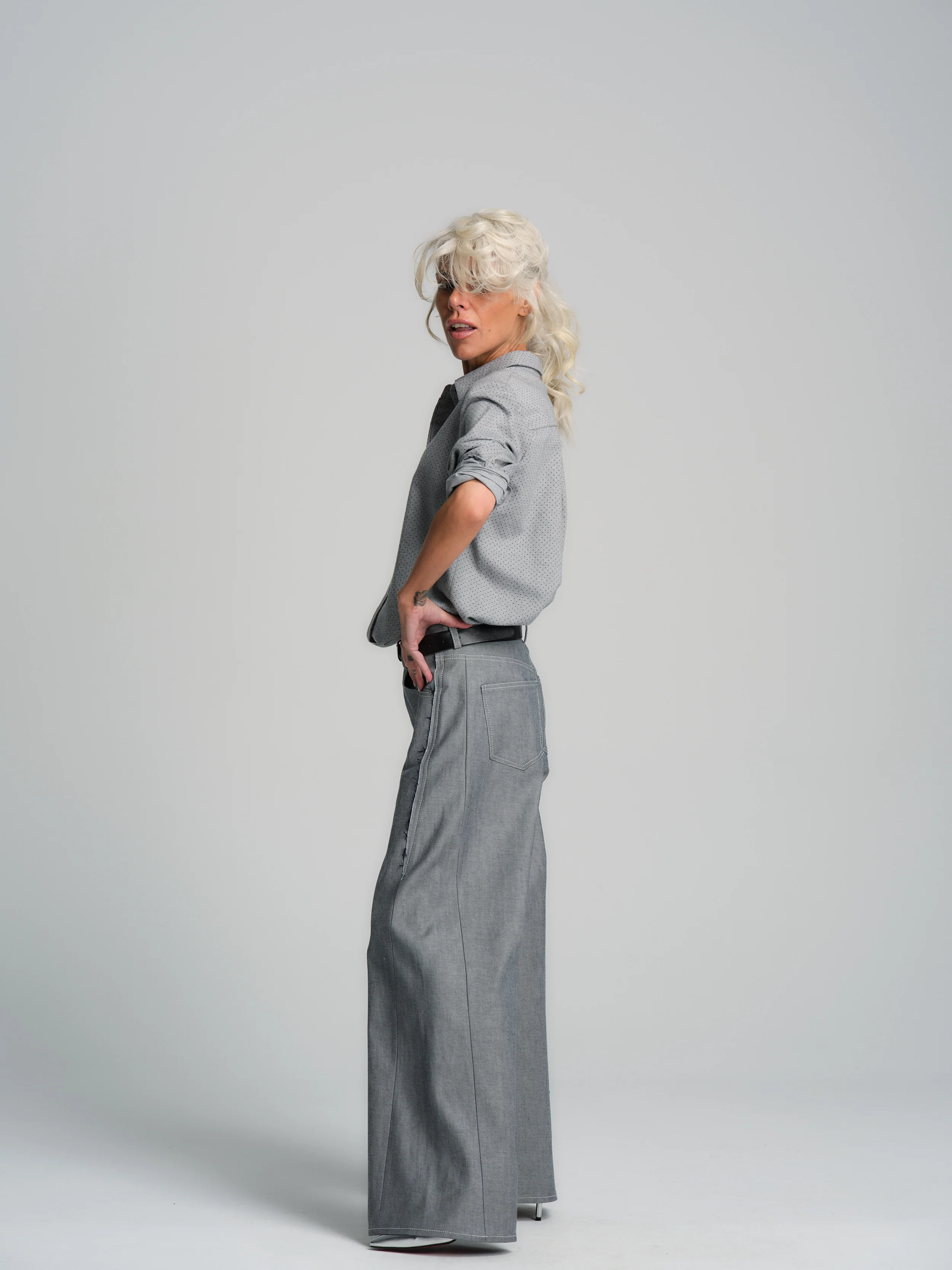 Baggy Grey Jeans - Image 7