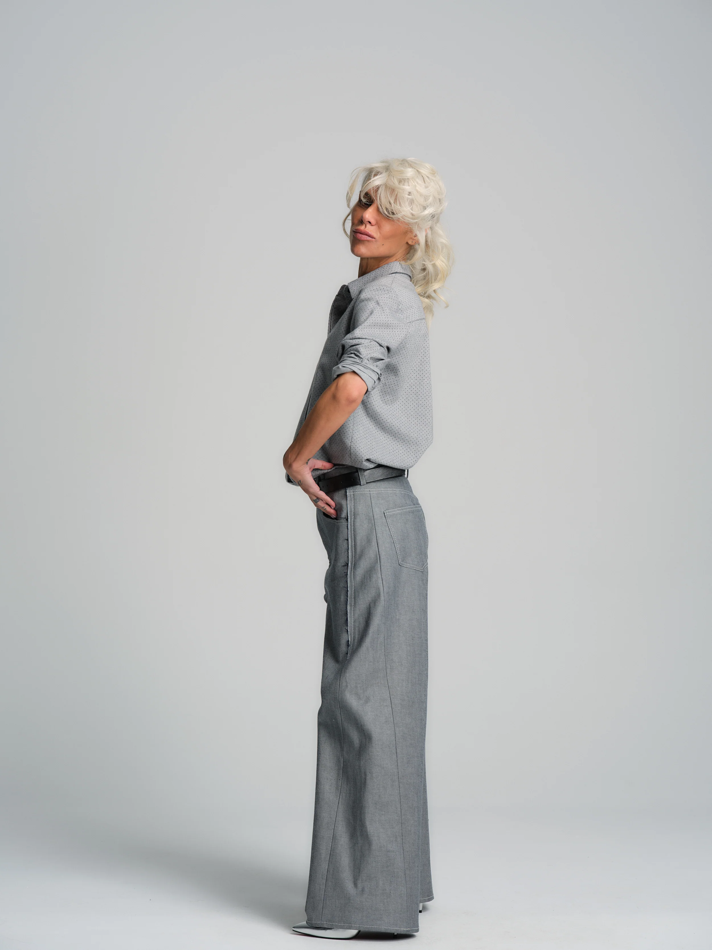 Baggy Grey Jeans - Image 8
