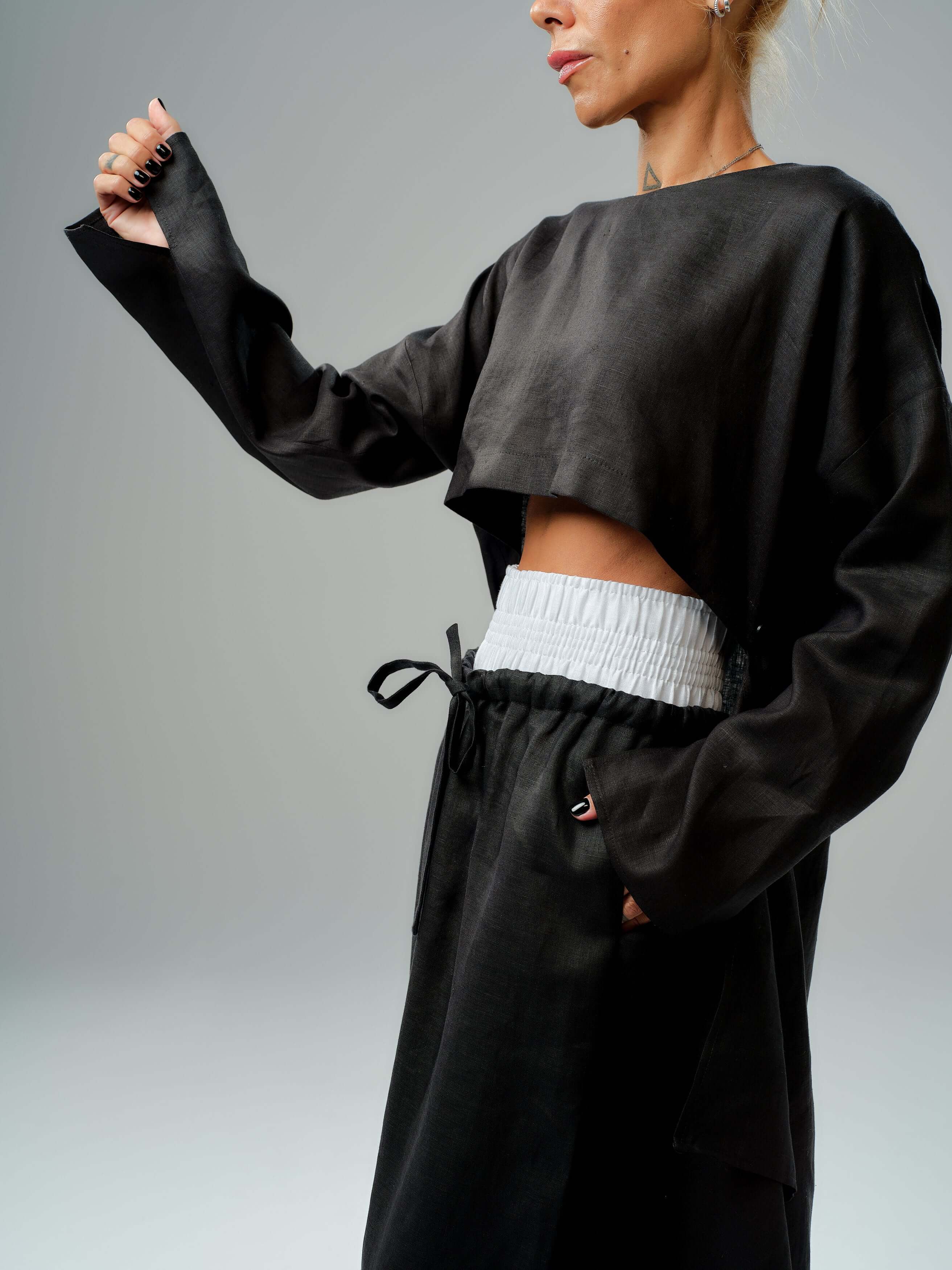Black Co-Ord Set with Tunic and Pants - Image 6