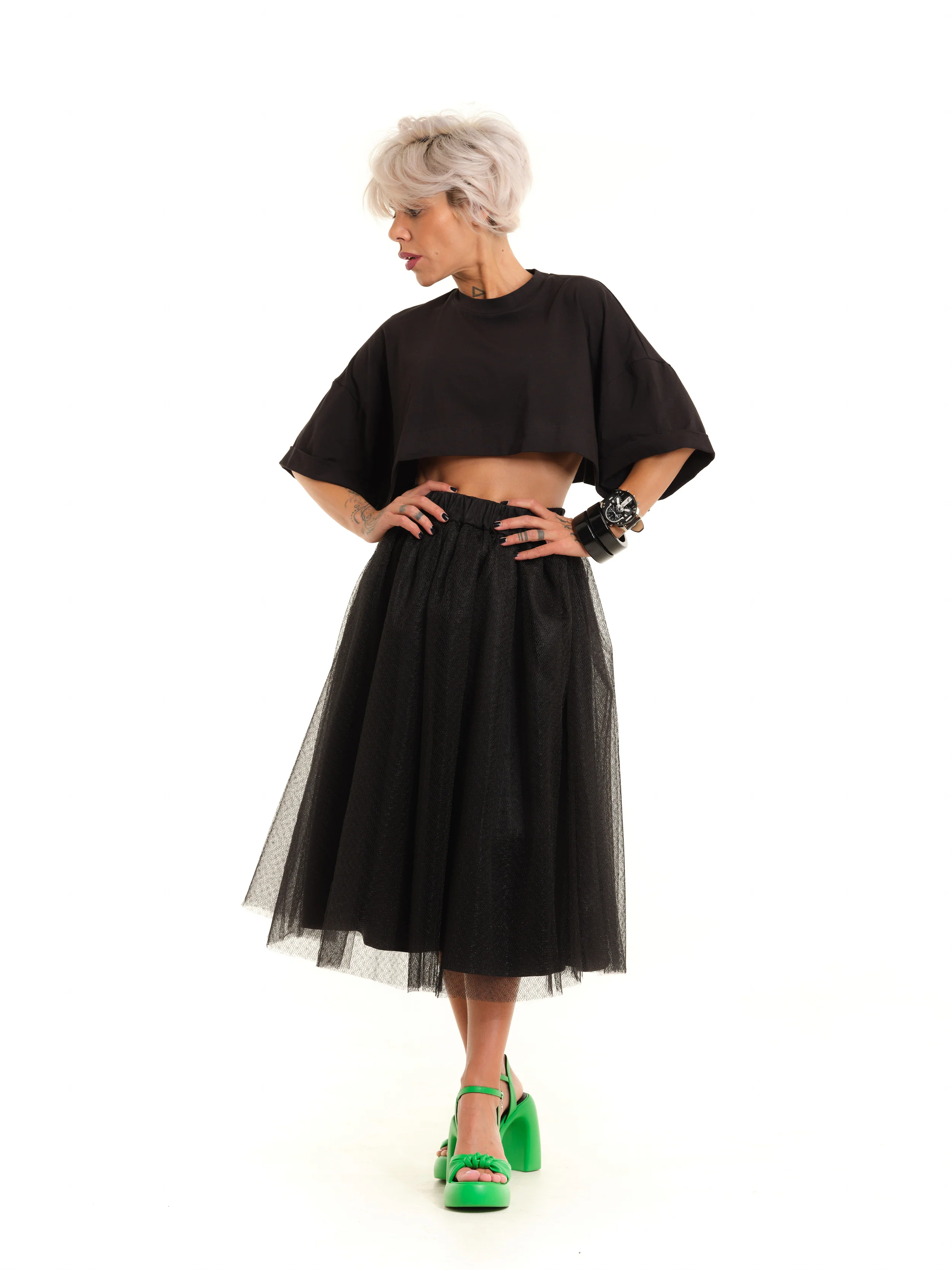 Black Graphic Crop Top - Image 6