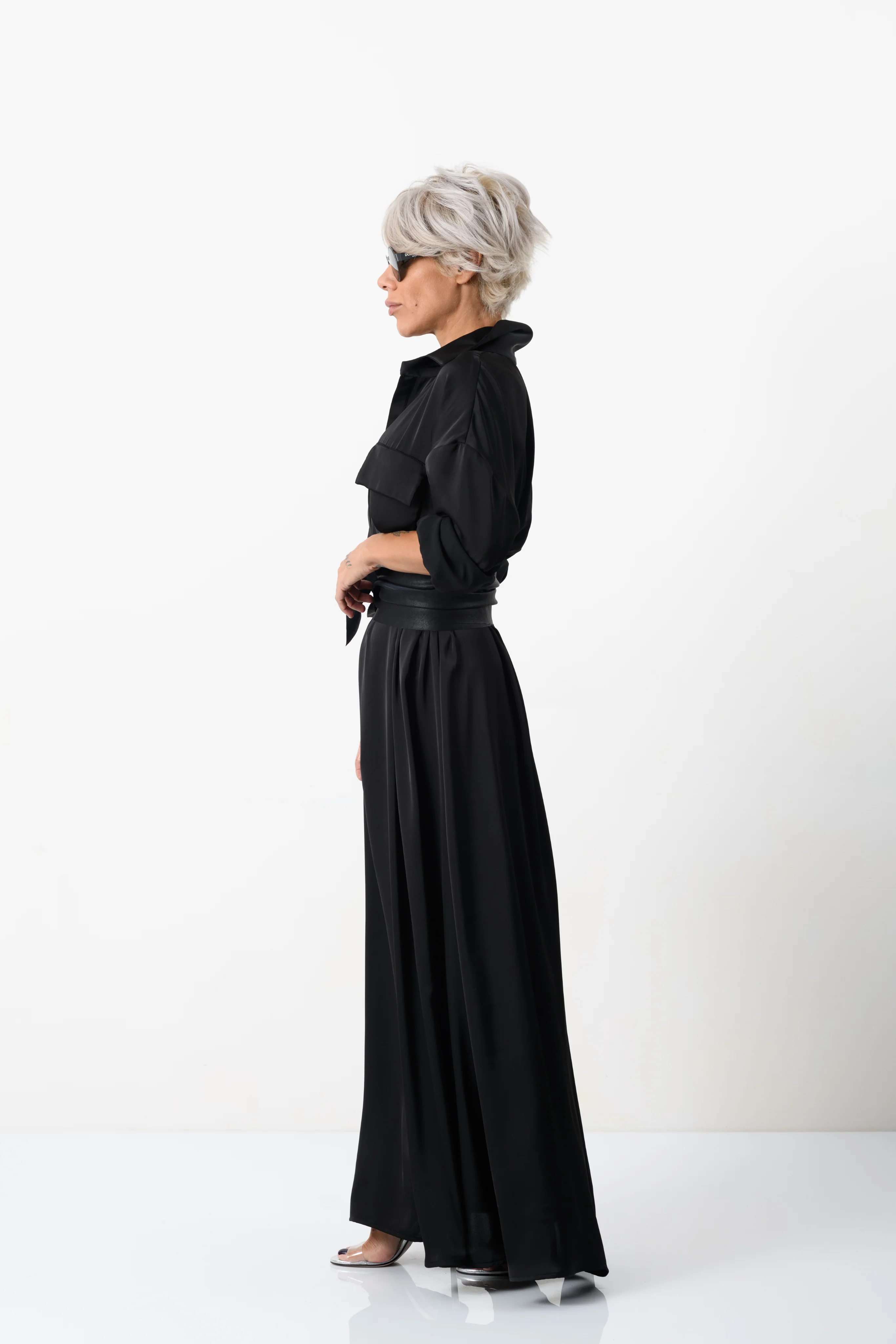Elegant Maxi Black Shirt Dress with Vegan Leather Belt - Image 6