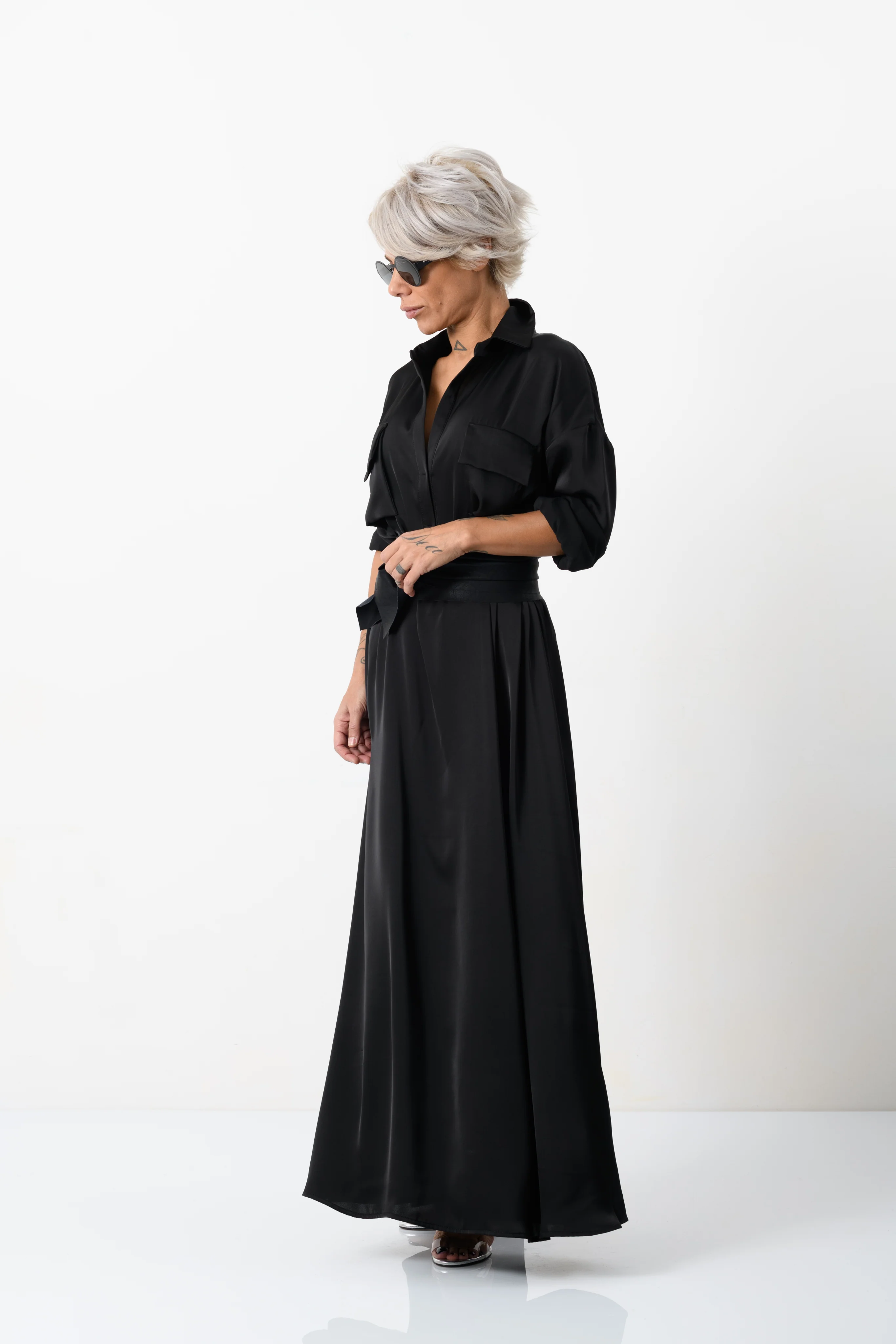 Elegant Maxi Black Shirt Dress with Vegan Leather Belt - Image 7