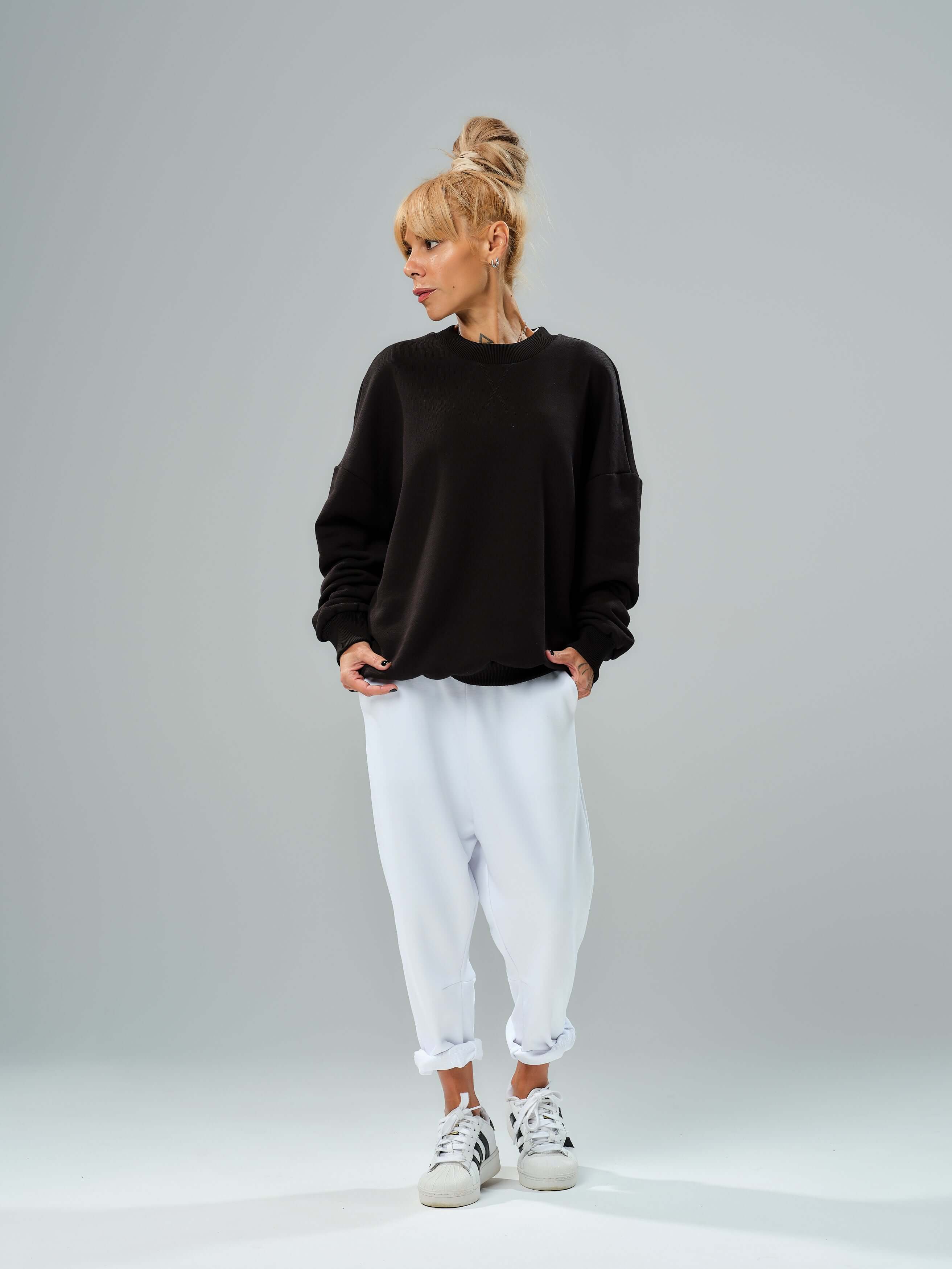 Black Oversized Sweatshirt & White Jogger Set - Image 6