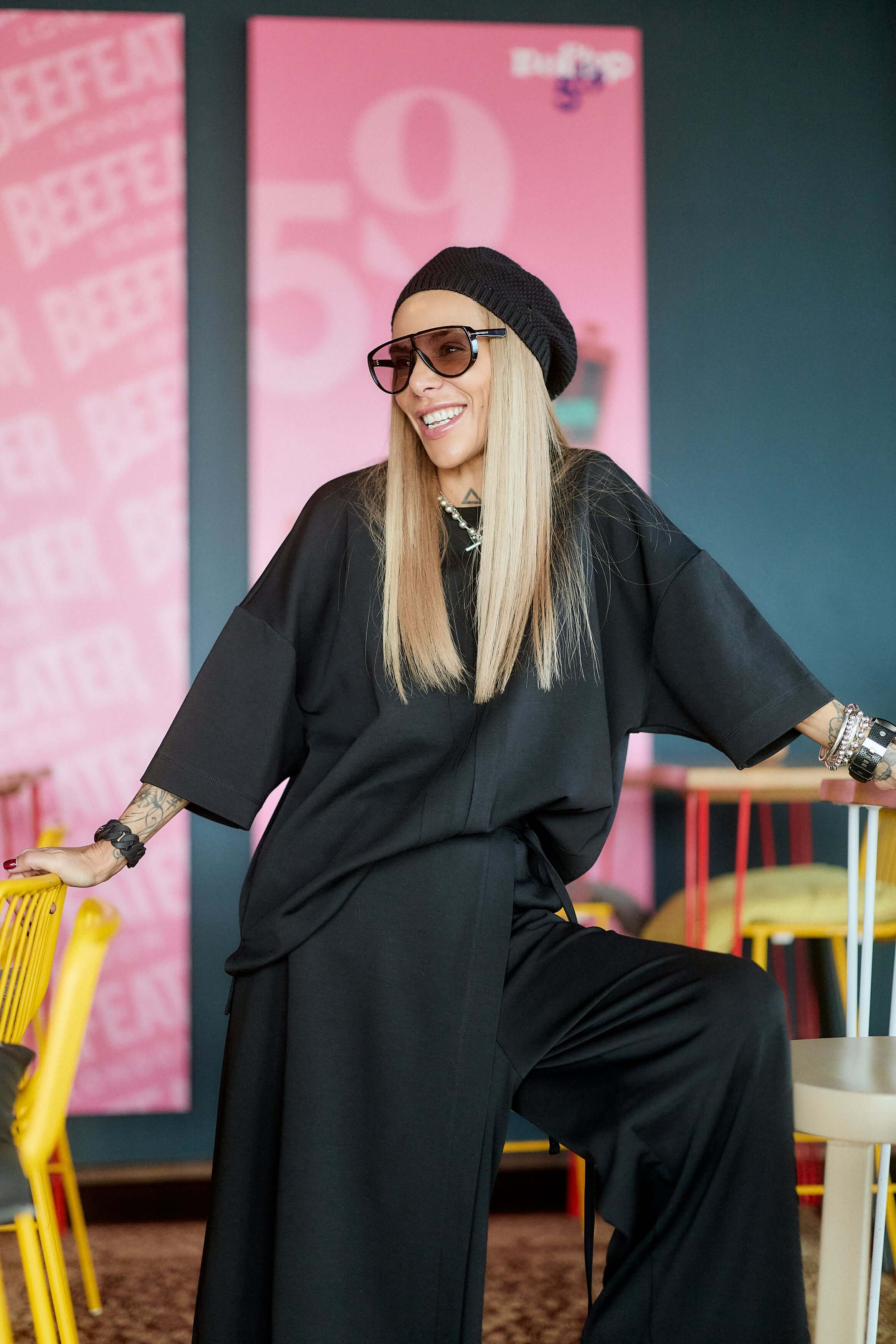 BLACK THREE-PIECE SET - Image 2