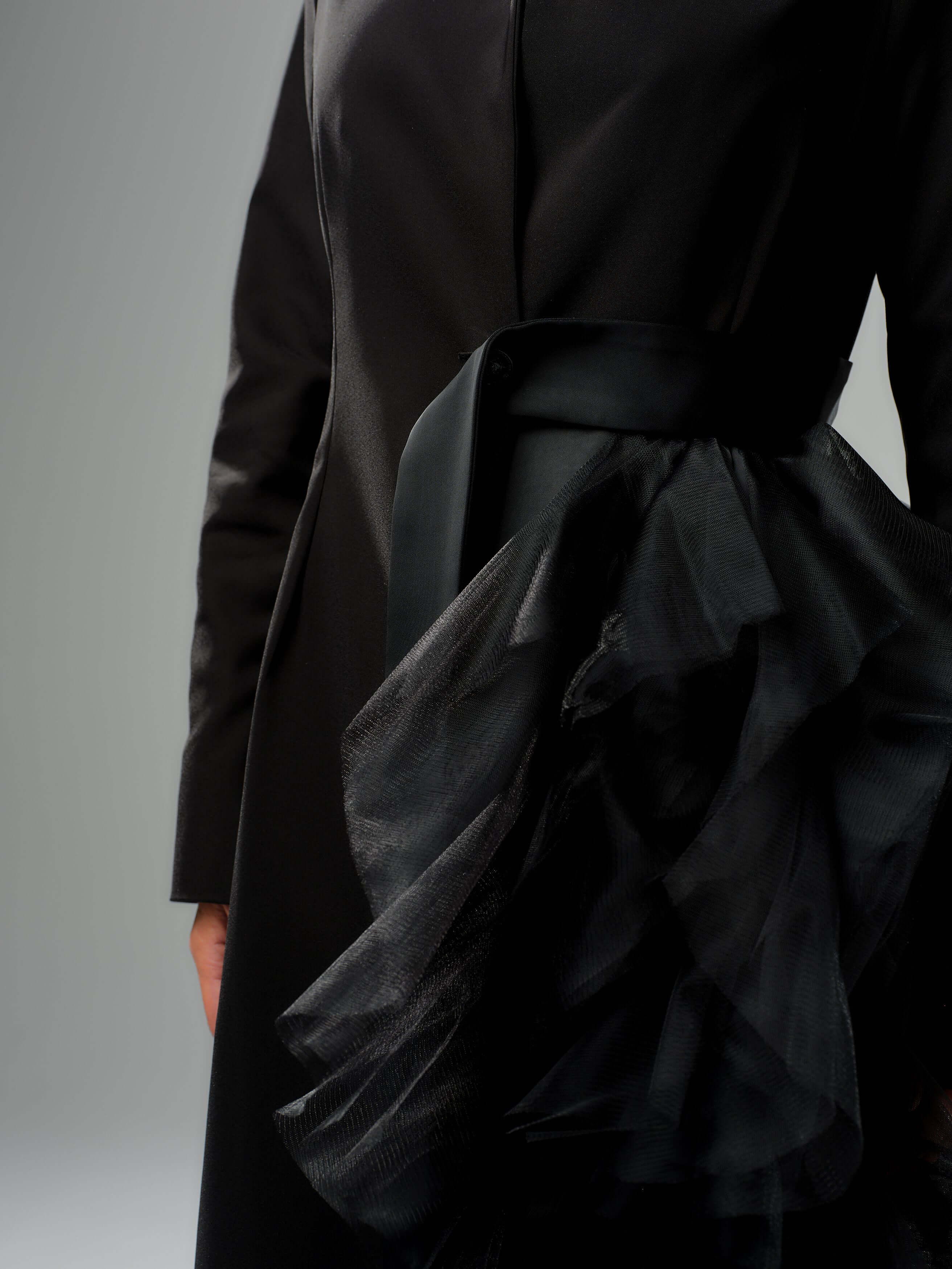 Black Tulle Detail Blazer - Image 7