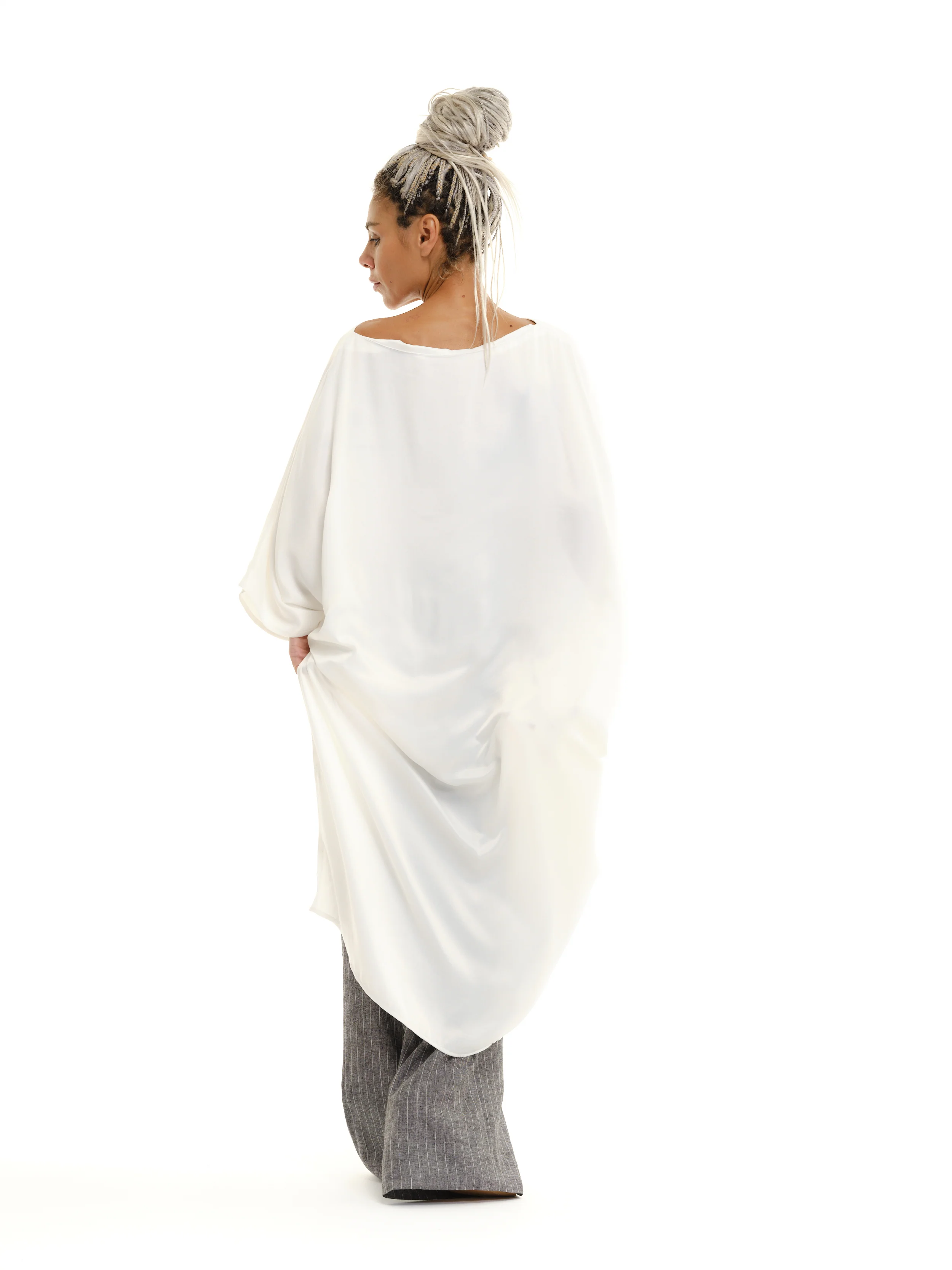 Off-The-Shoulder Maxi Tunic in White - Image 16