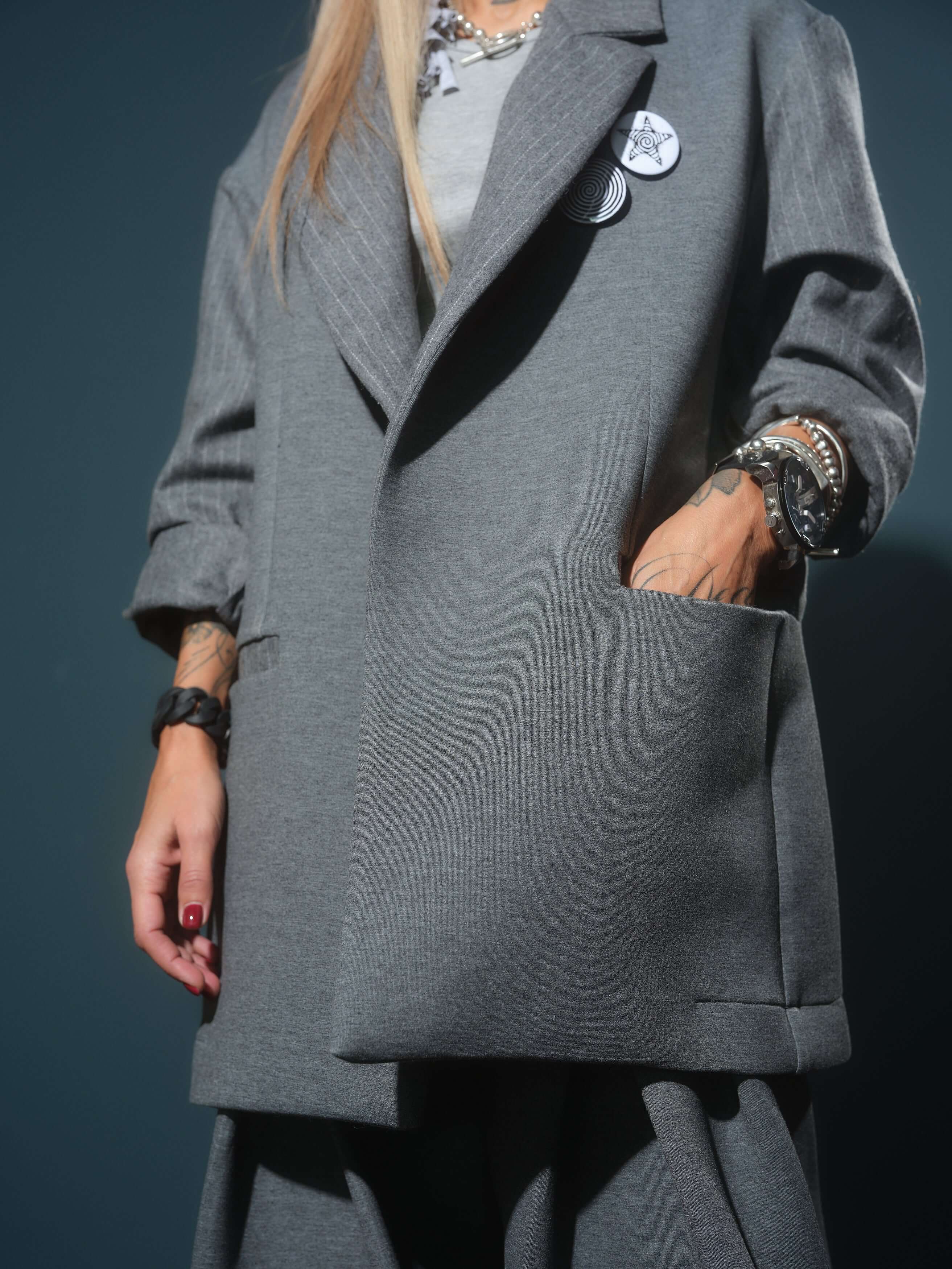 Gray Oversized Blazer - Image 10