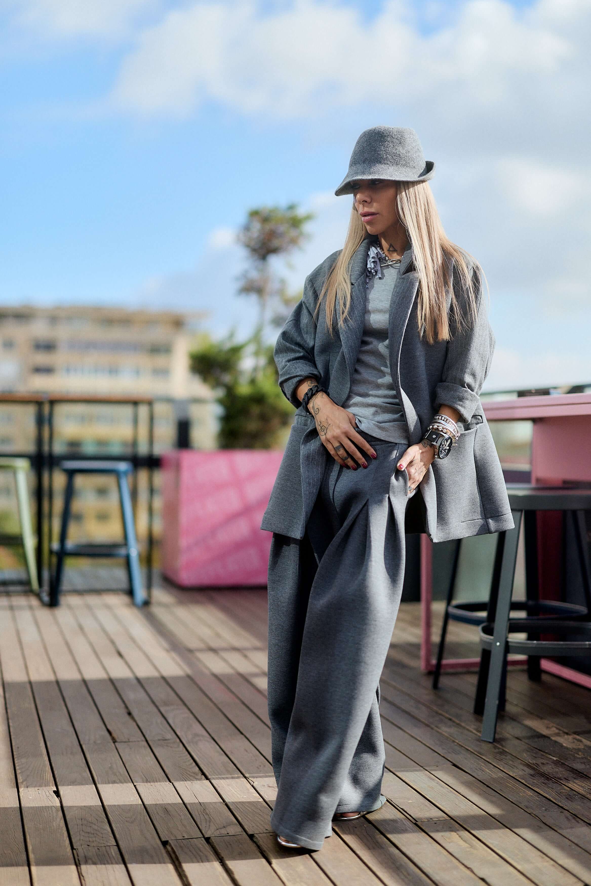 Gray Wide-Leg Structured Pants - Image 2