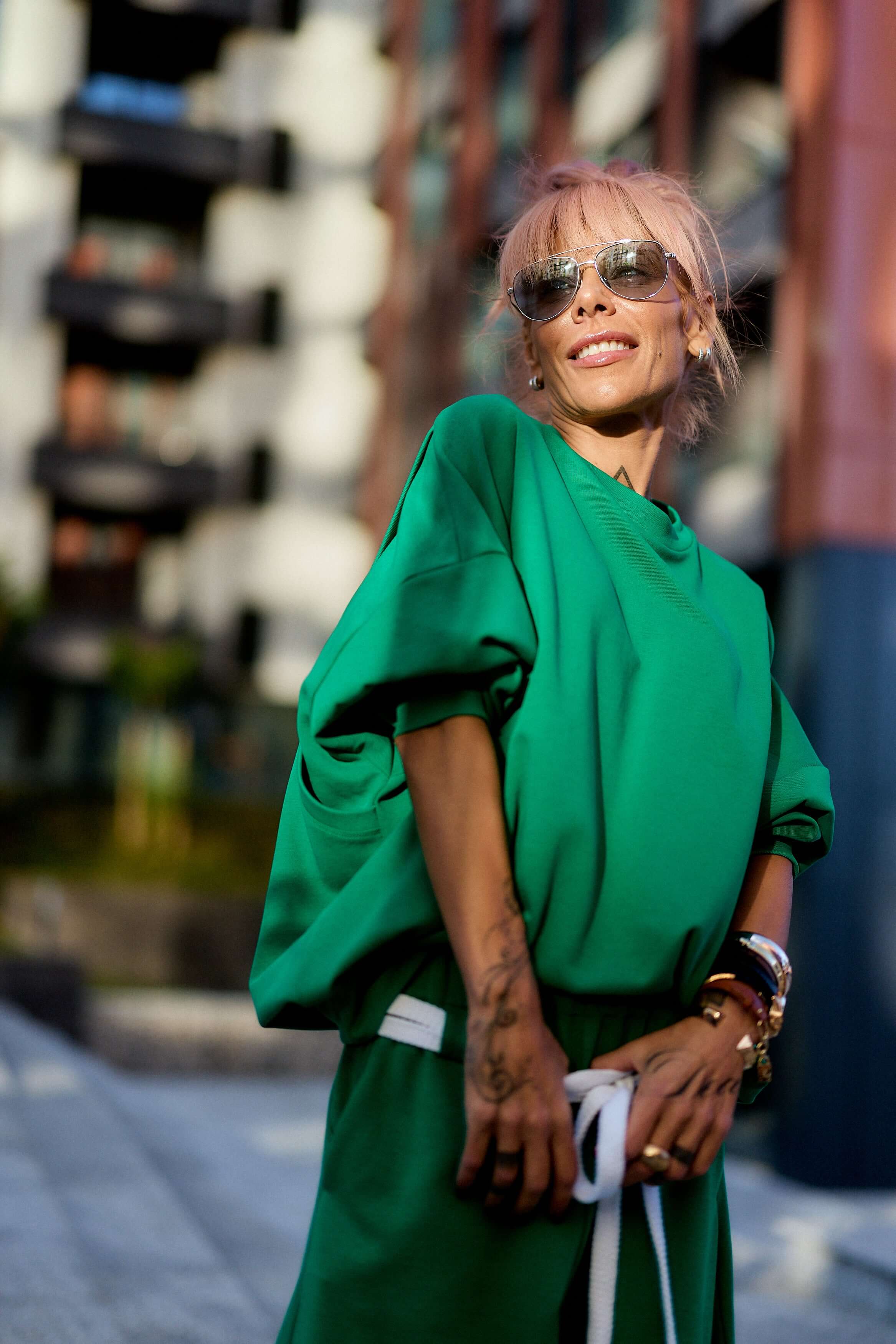 Green Oversized Sweat Set with Open Back - Image 2