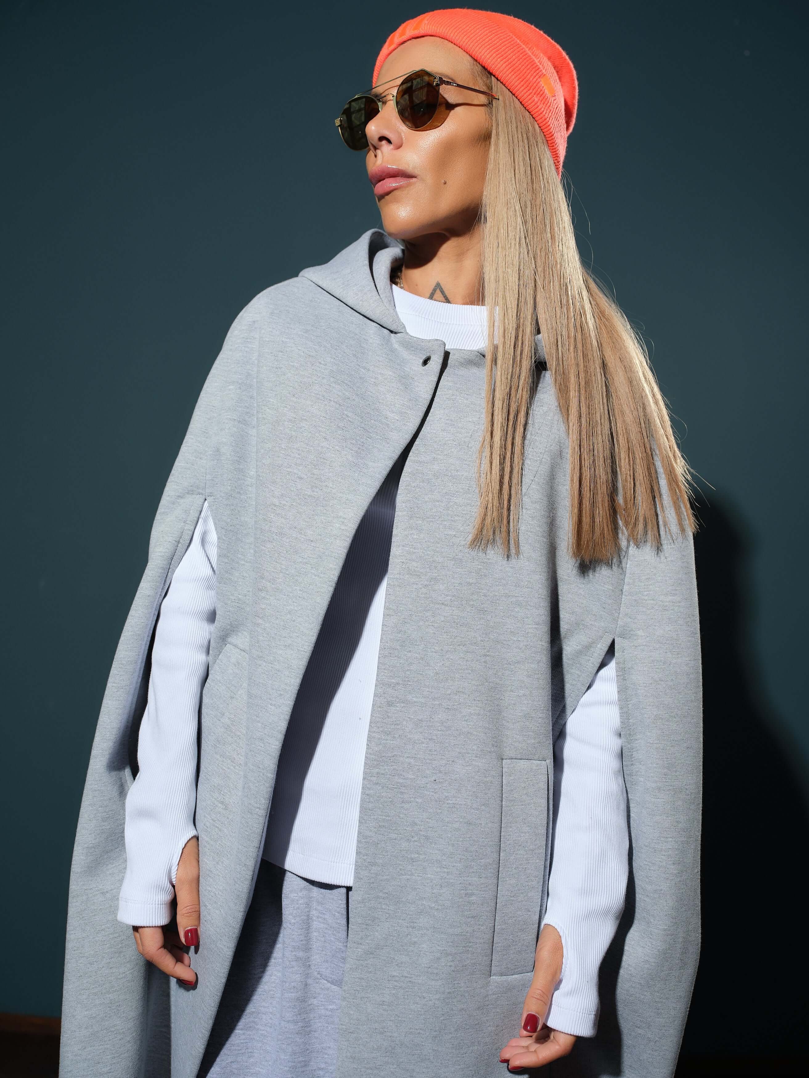 Grey Oversized Sleeveless Coat - Image 9