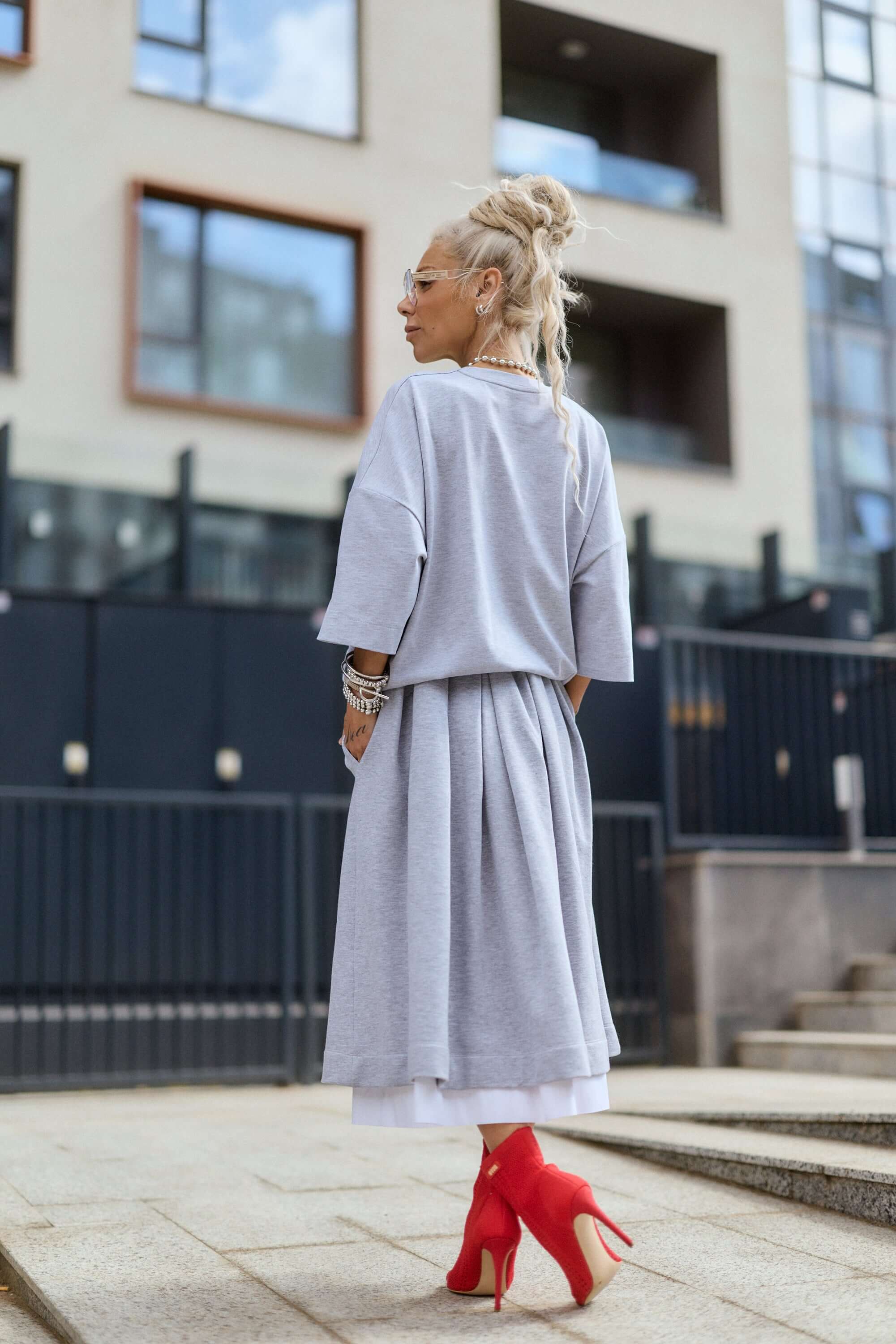 Grey Pleated Midi Skirt - Image 3