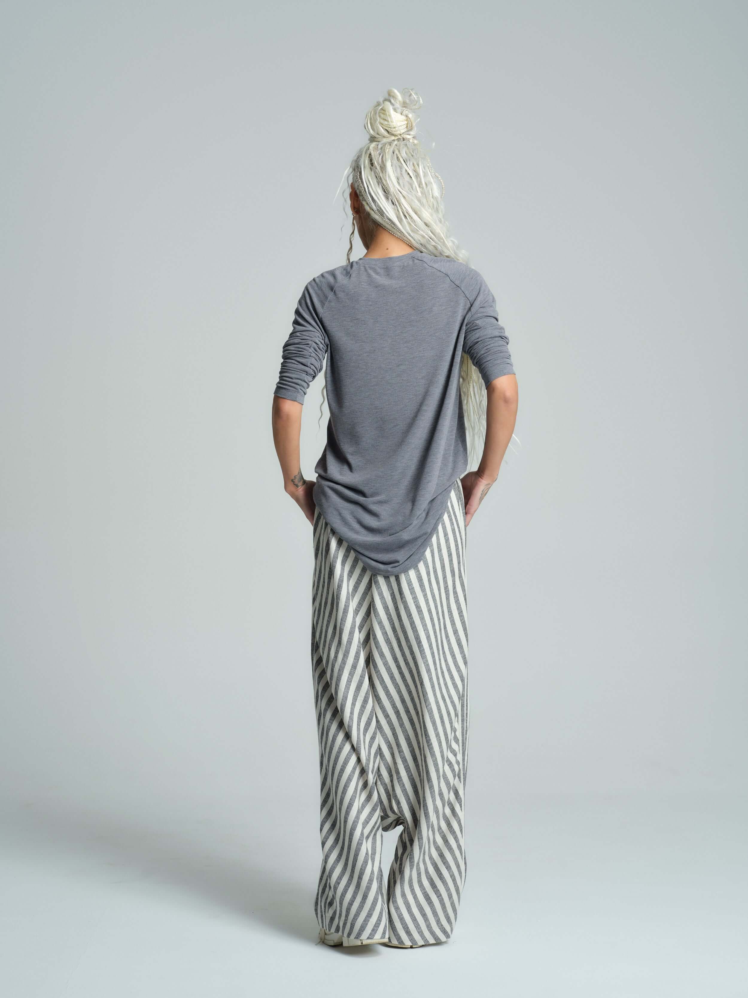 Long-Sleeved Cotton-Blend Top - Image 11
