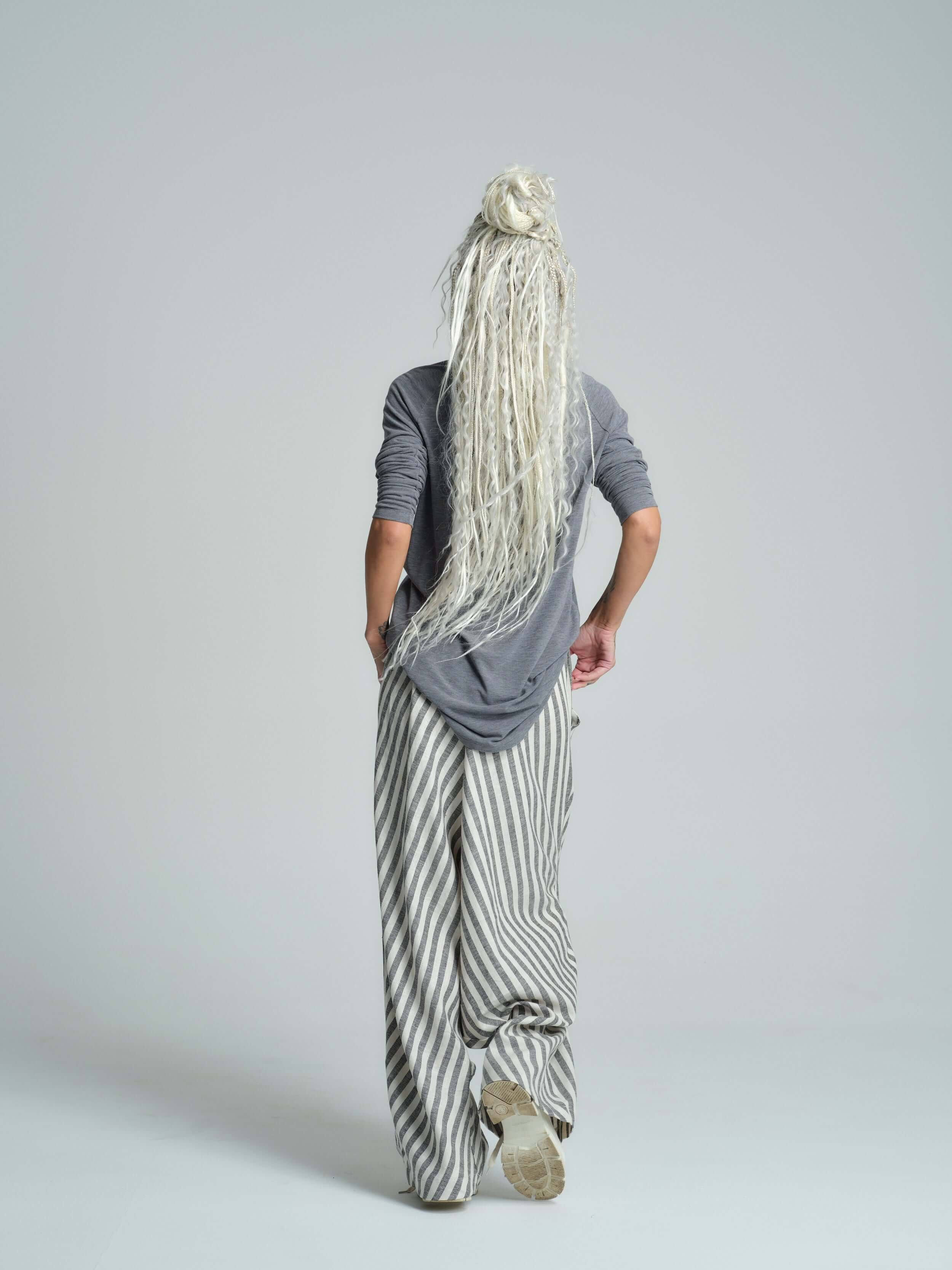Long-Sleeved Cotton-Blend Top - Image 9