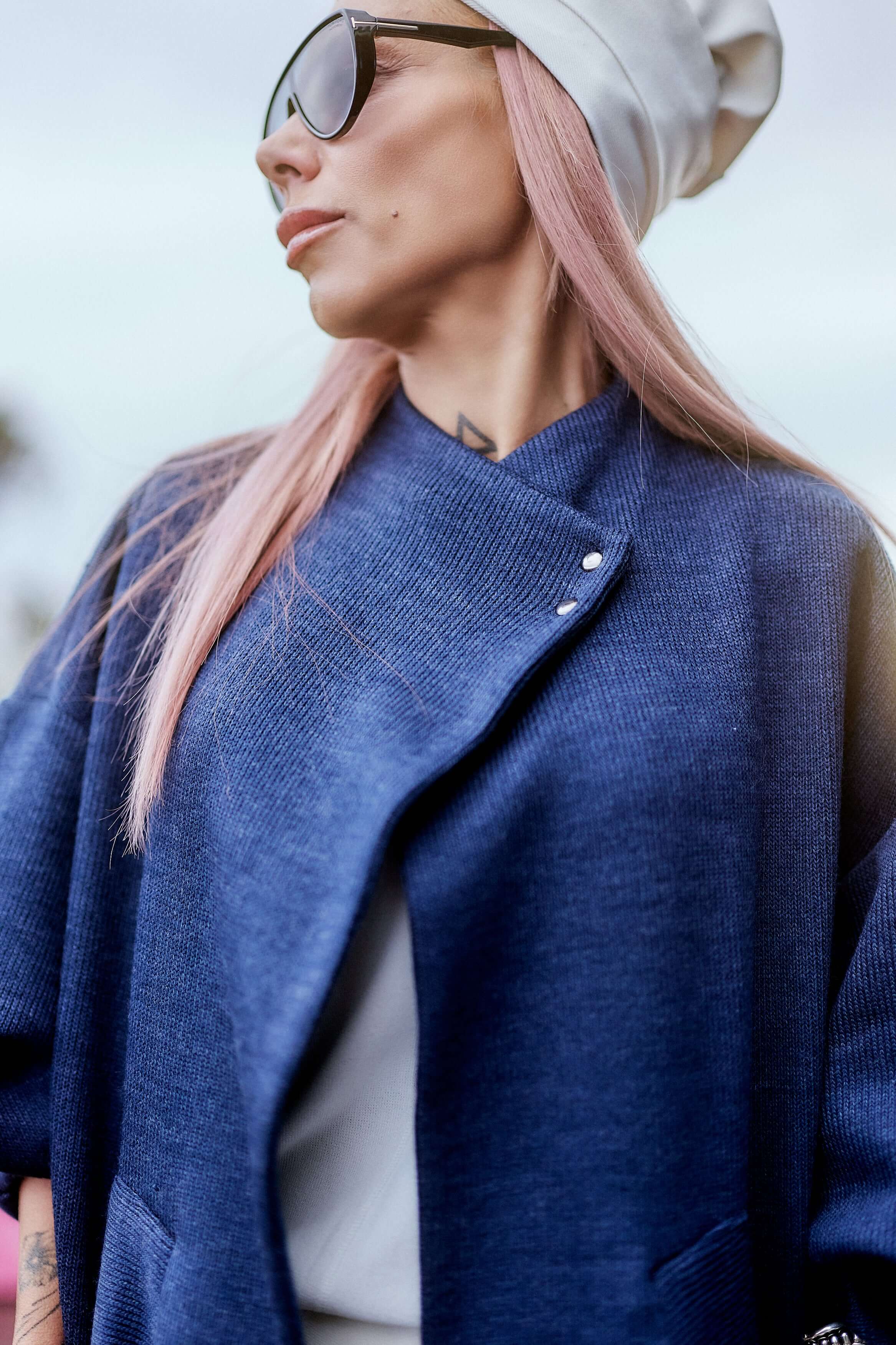Navy Oversized Knit Coat - Image 4