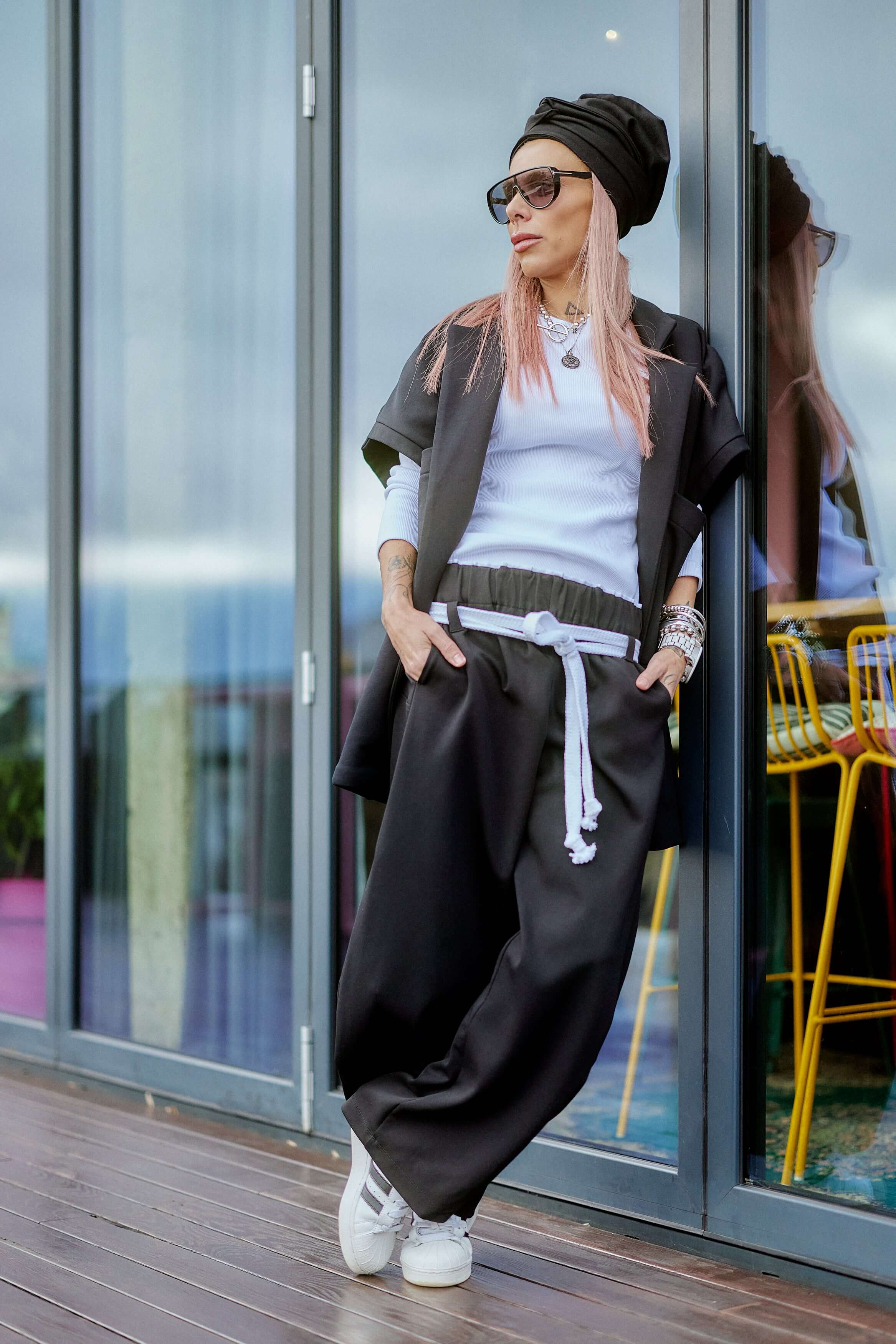 Oversized Black Three-Piece Set - Image 6