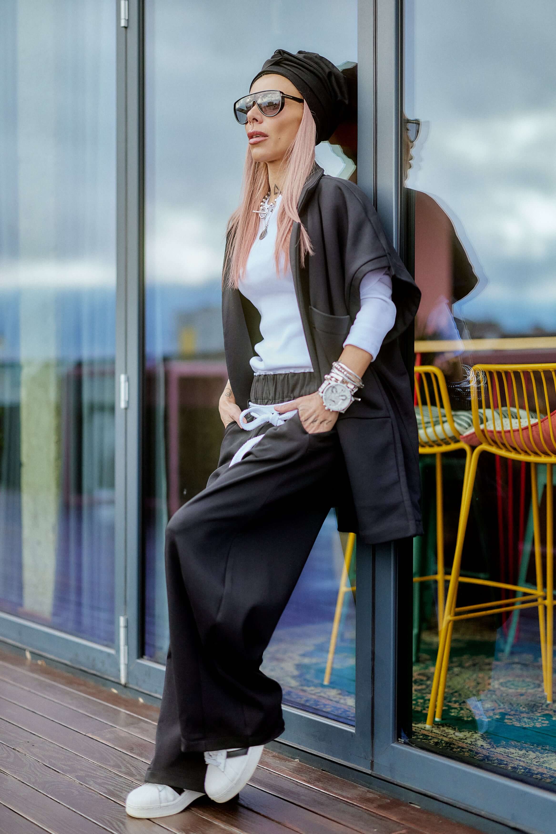 Oversized Black Three-Piece Set - Image 9