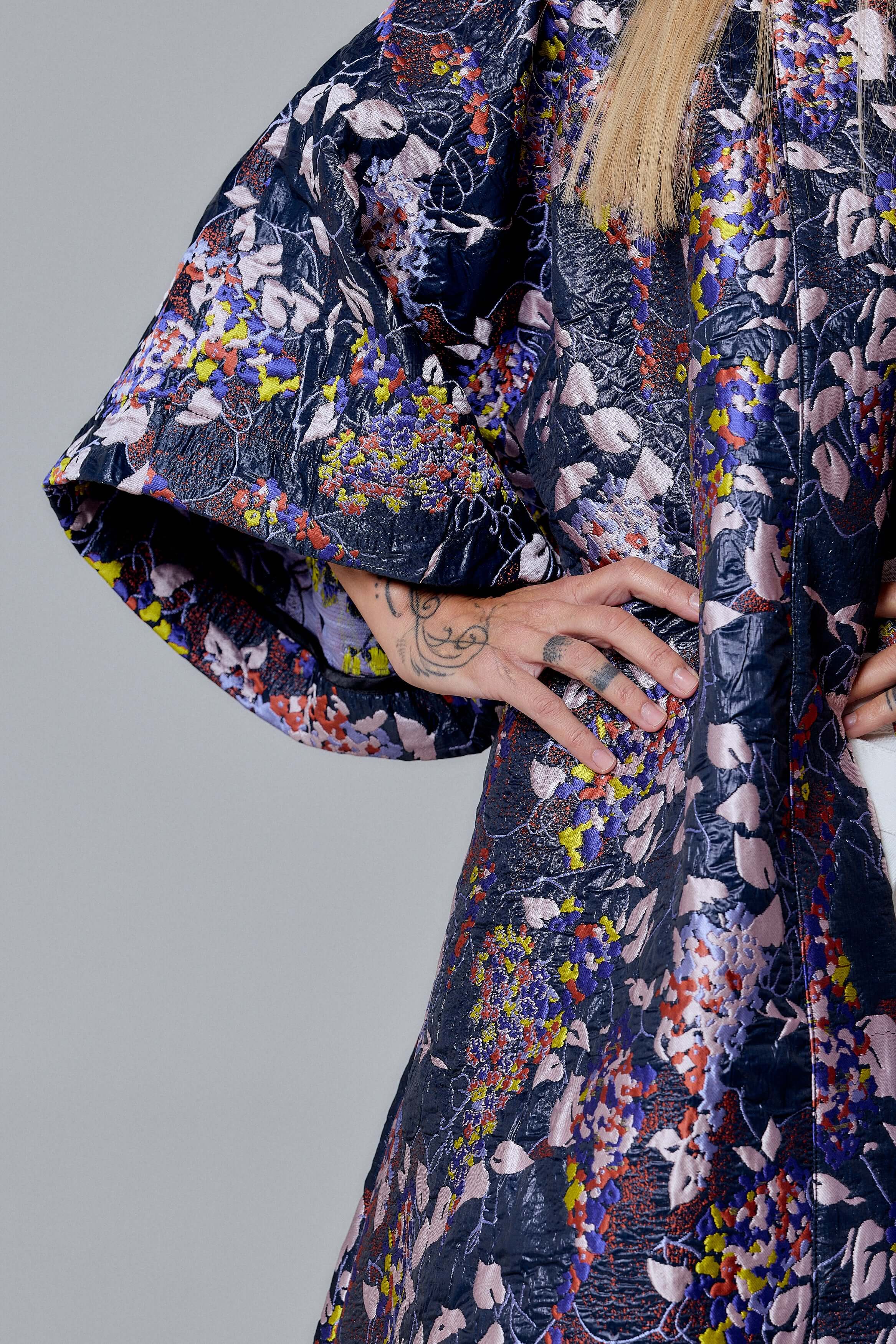 Oversized Floral Kimono Coat - Image 10