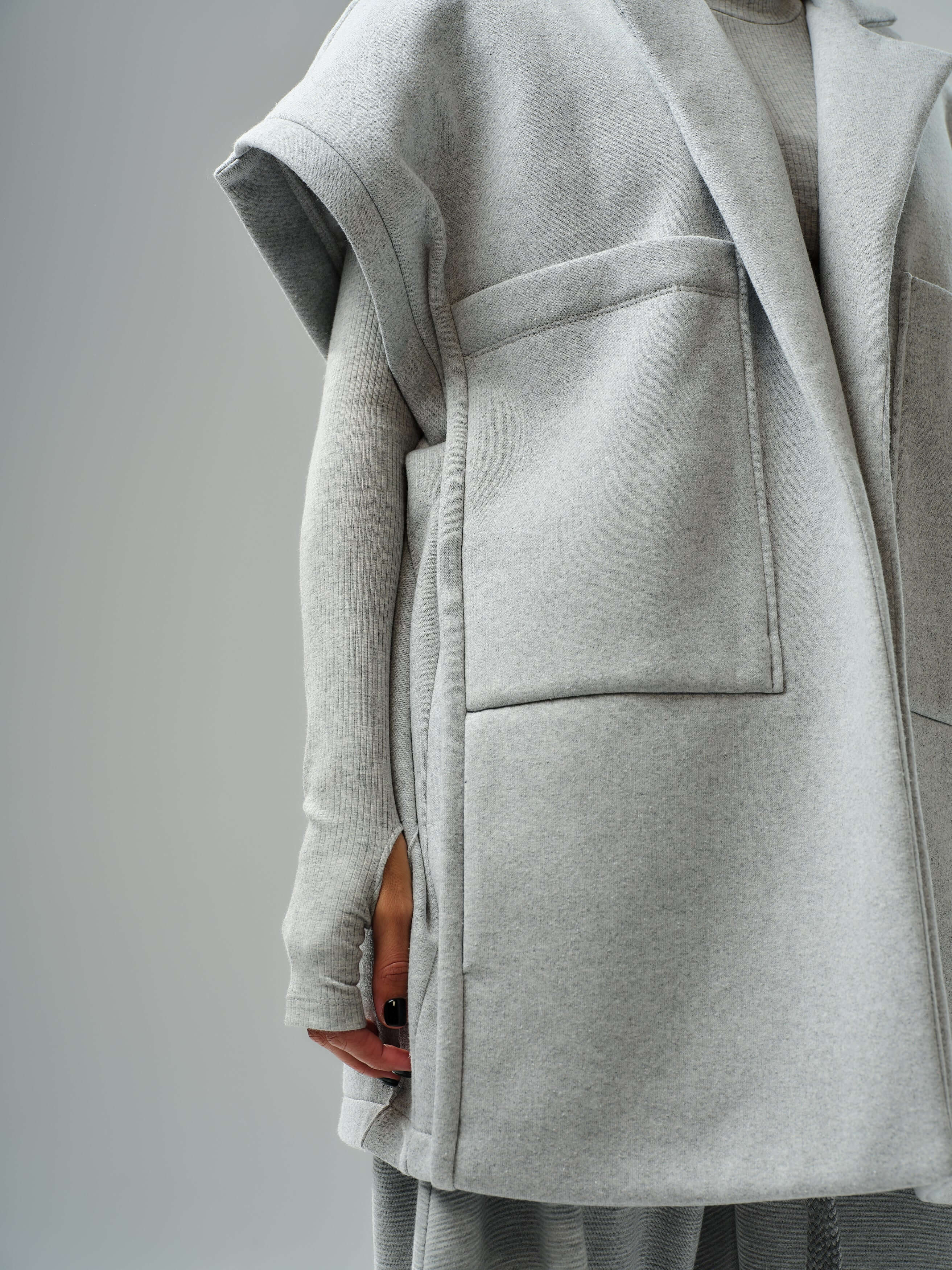 Oversized Grey Three-Piece Set - Image 5