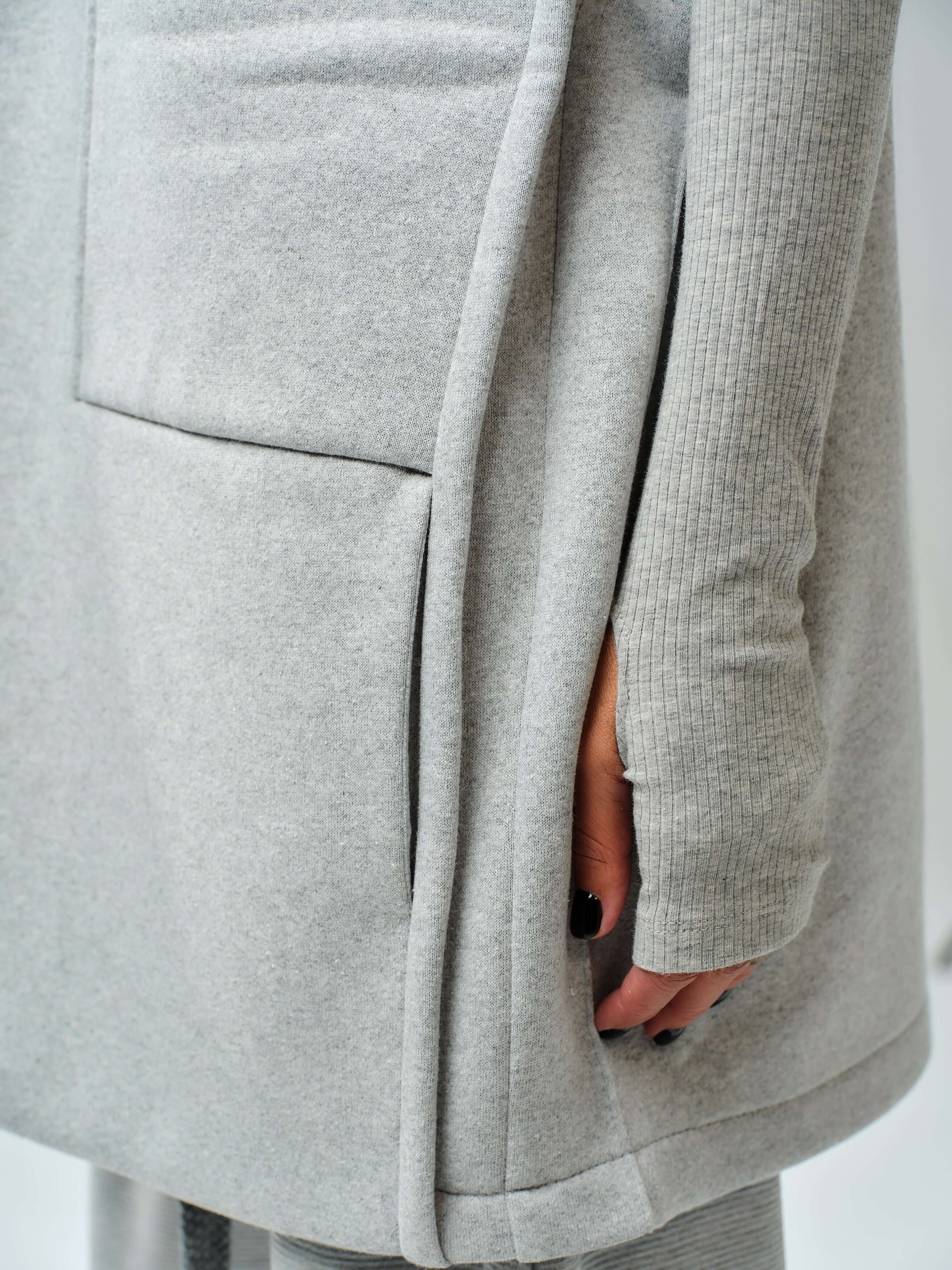Oversized Grey Three-Piece Set - Image 6