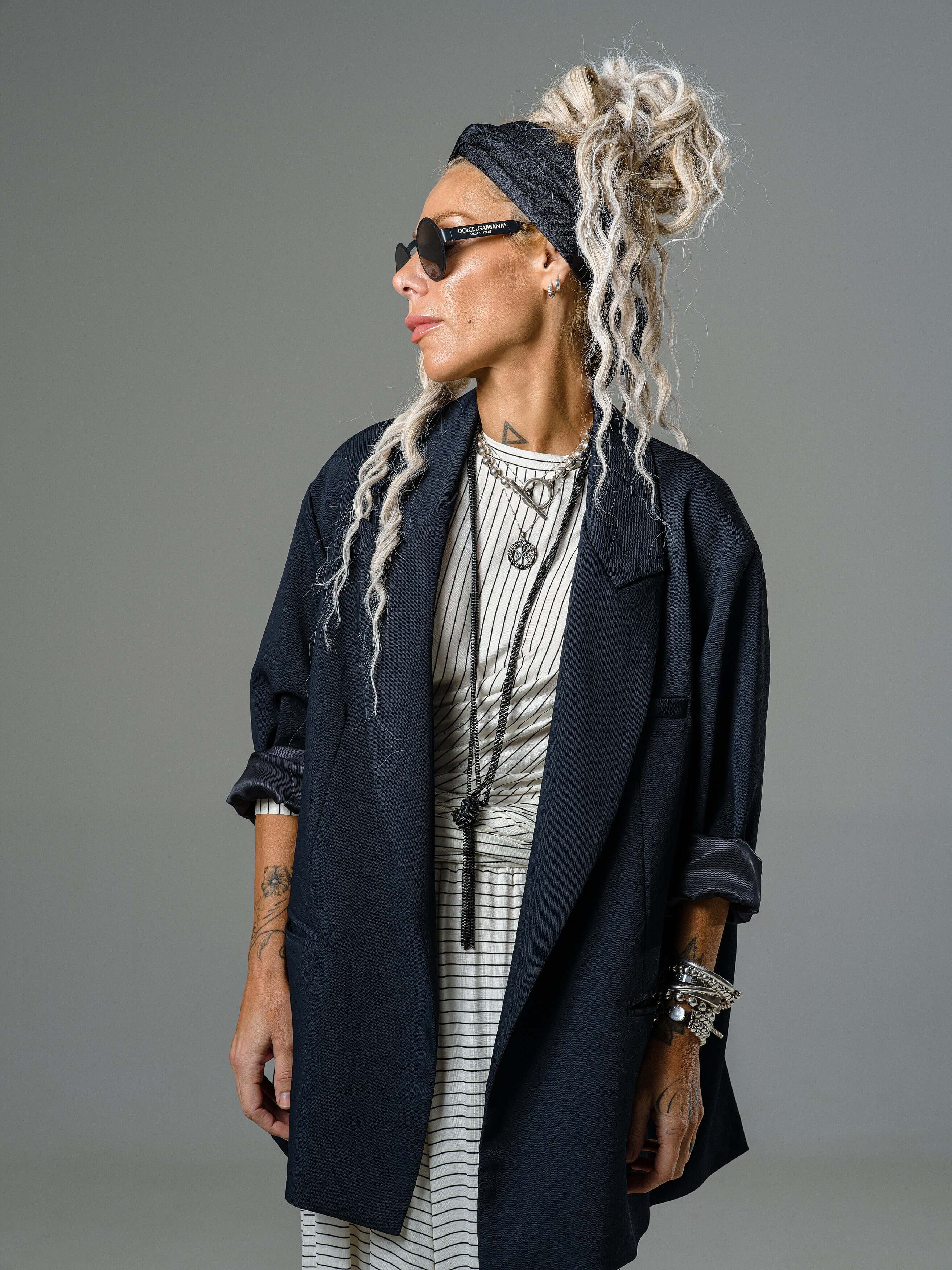 Black Oversized Midnight Blazer - Image 8