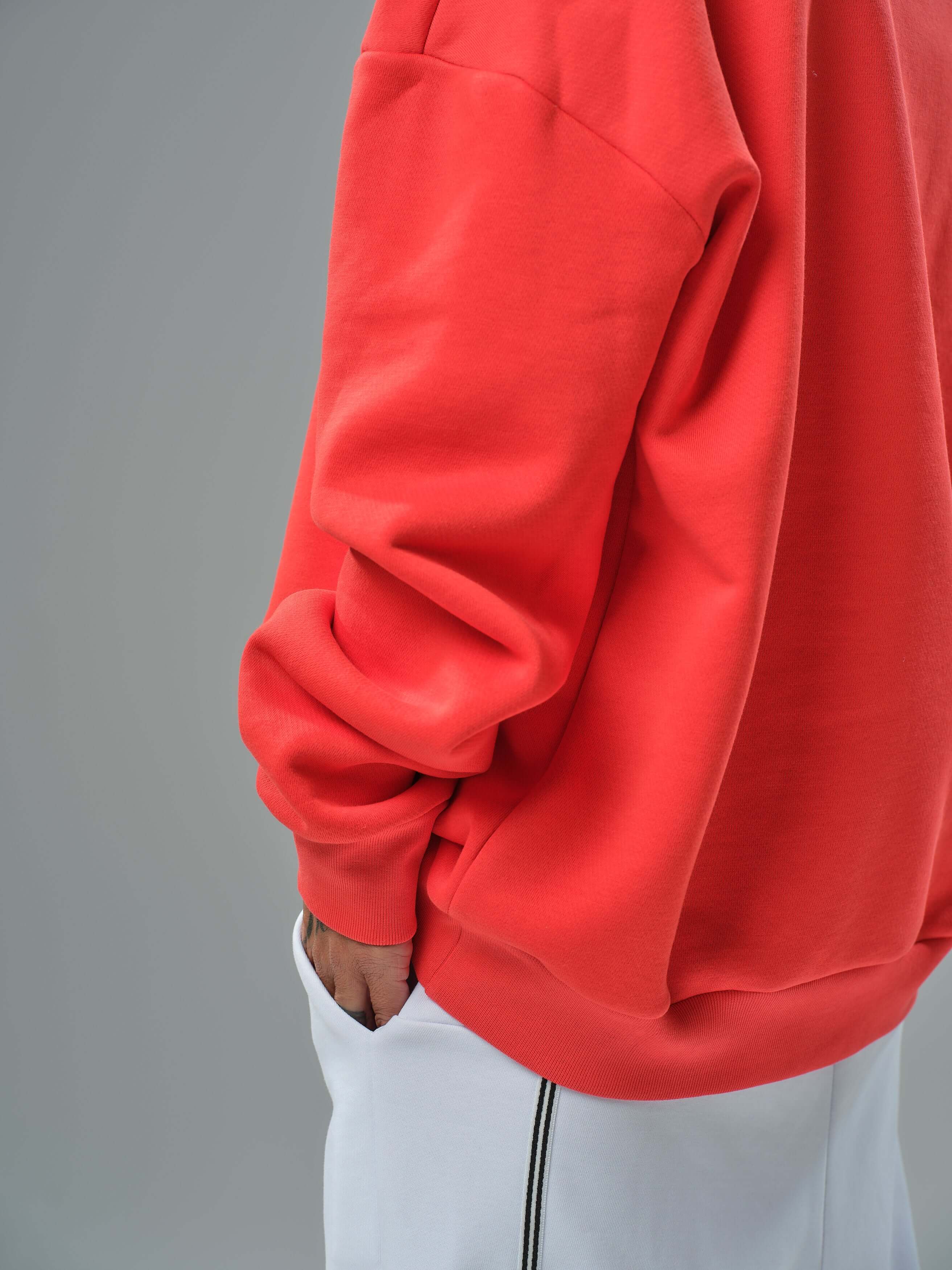 Red Oversized Sweatshirt & White Jogger Set - Image 11