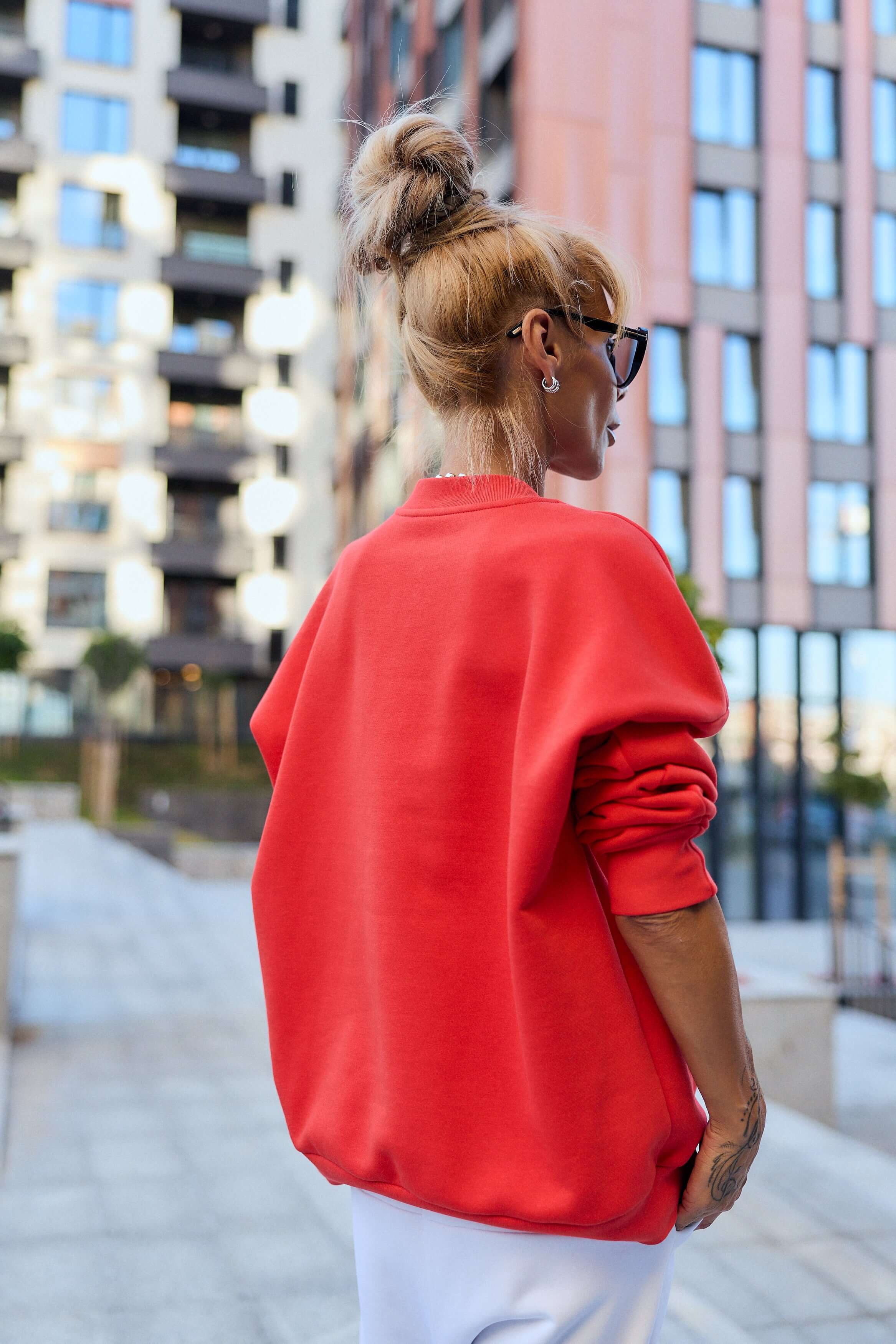 Red Oversized Sweatshirt & White Jogger Set - Image 7