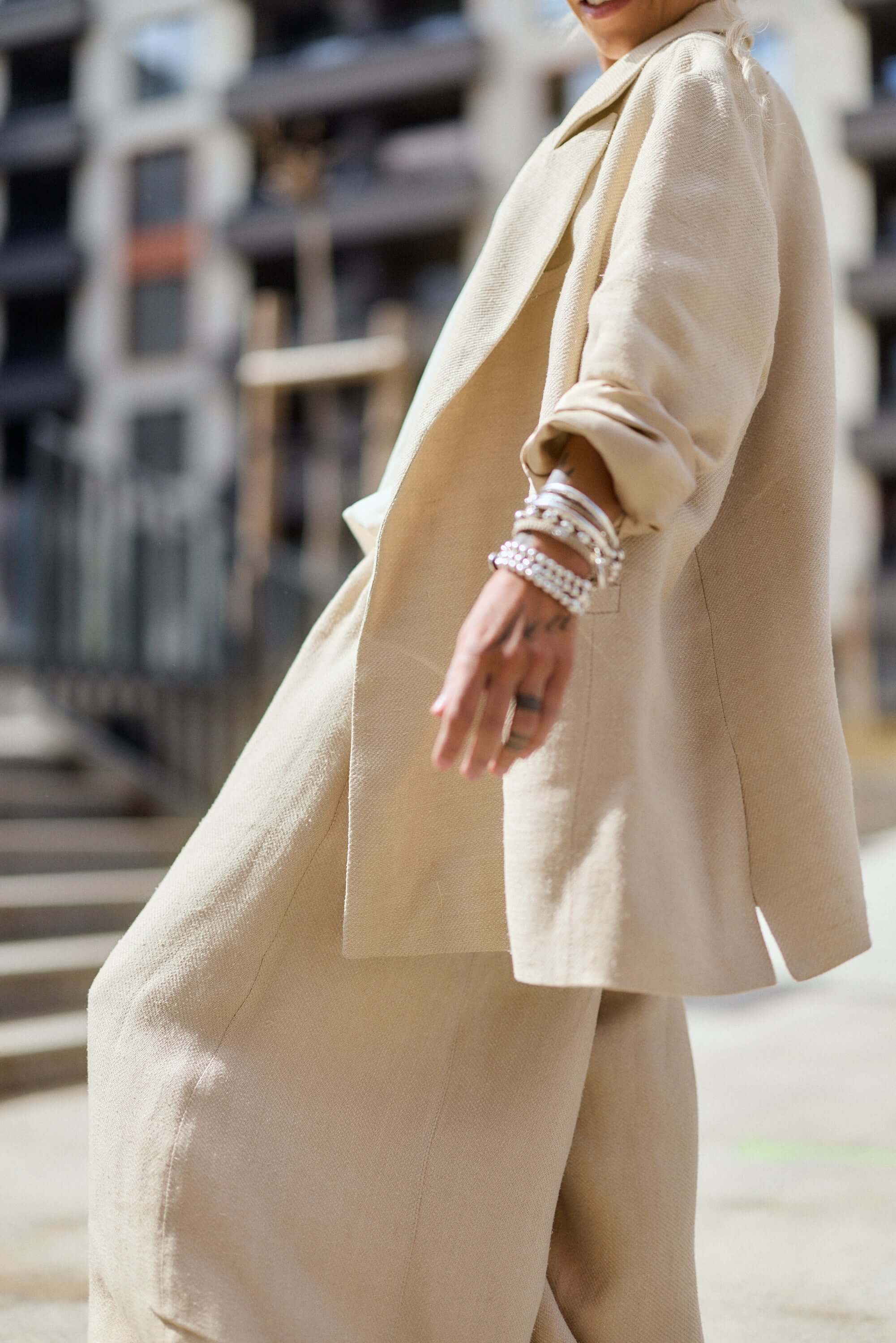 Relaxed Beige Wide-Leg Pants - Image 7