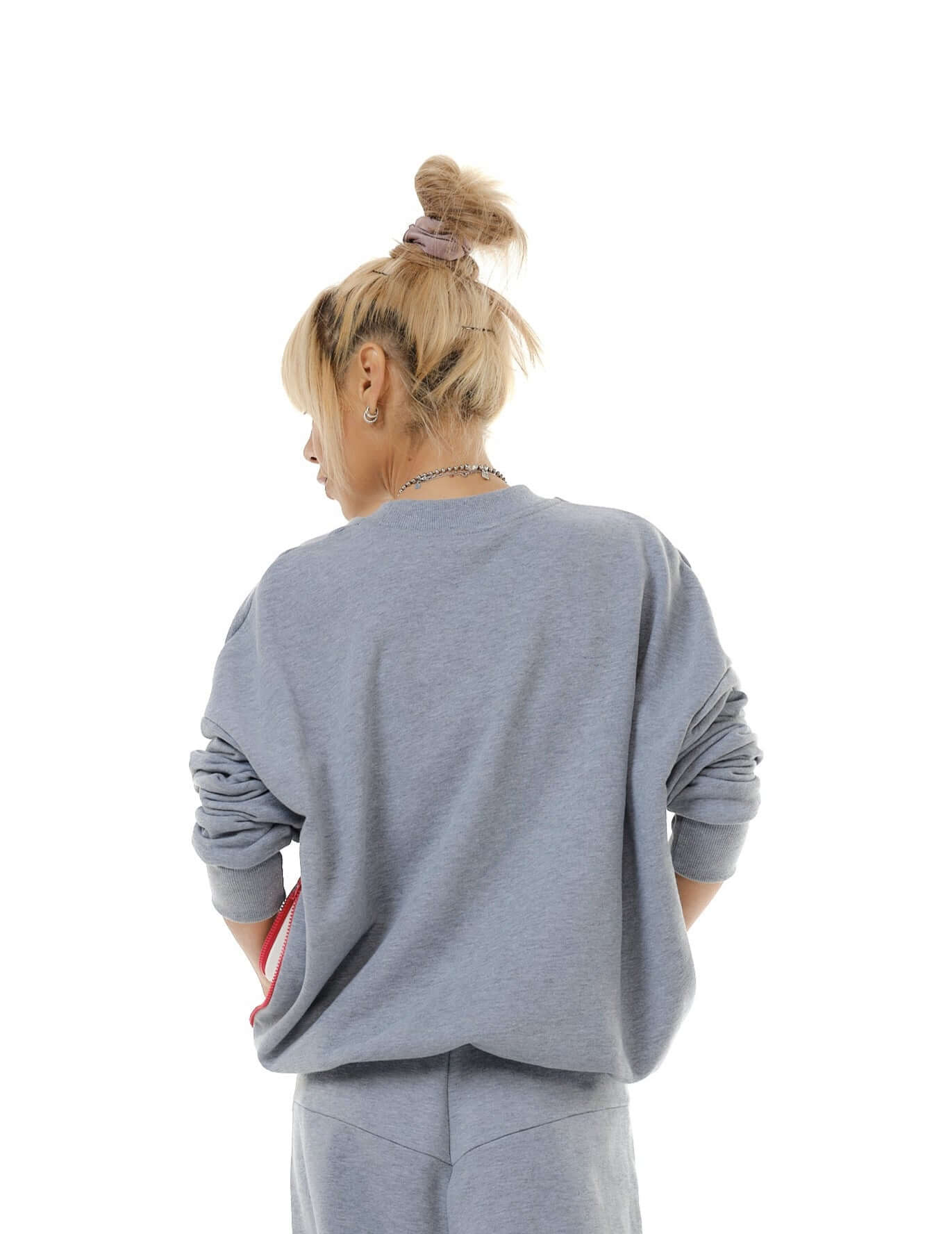 Relaxed Grey Two-Piece Set with Hidden Details - Image 5
