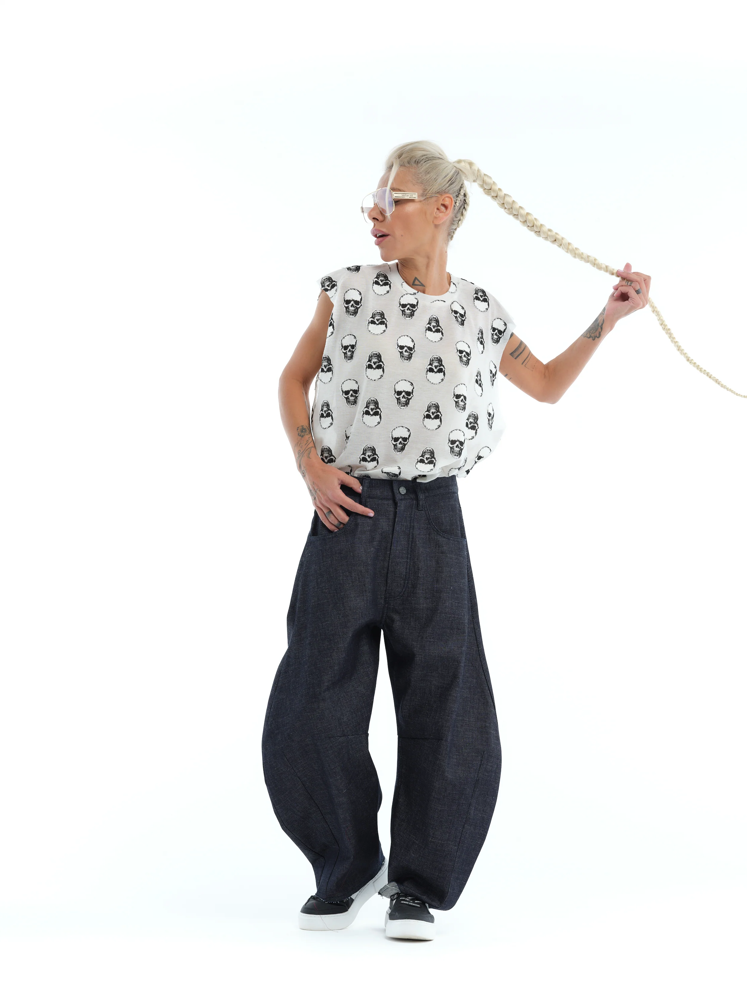Relaxed Wide-Leg Indigo Jeans - Image 7