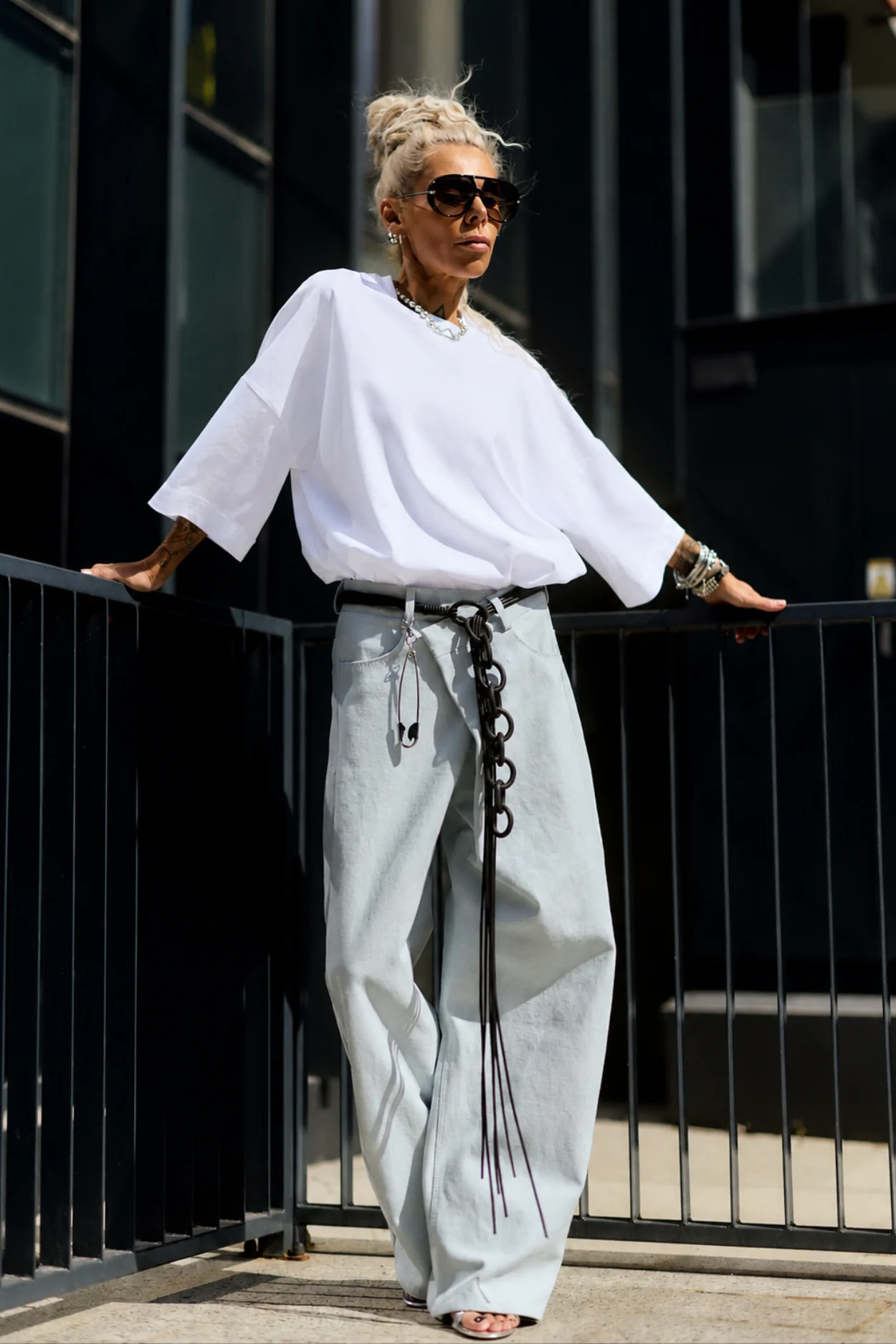 Oversized Essential T-Shirt Set – Black & White - Image 3