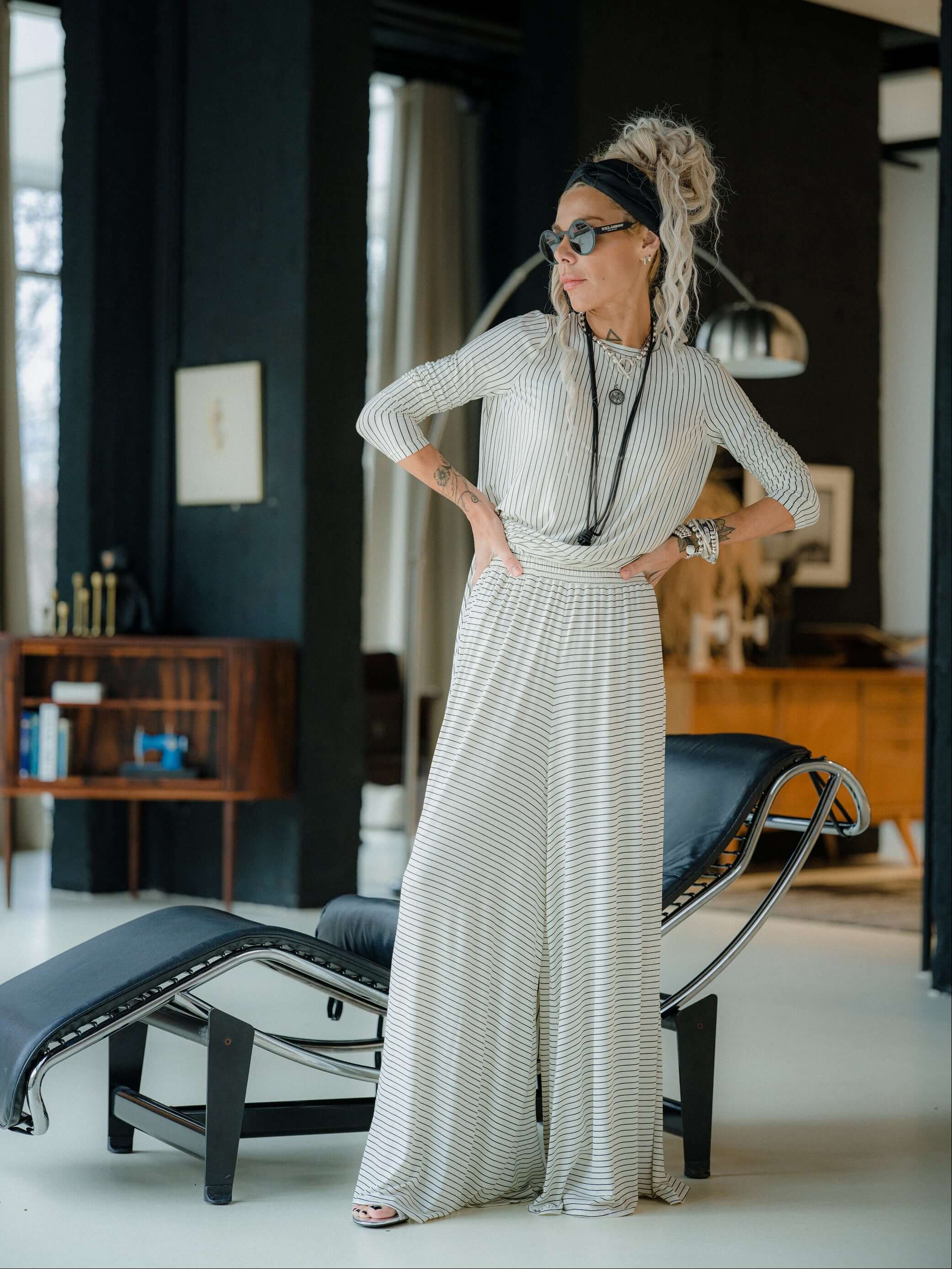 Striped Longline Top and Wide Leg Pants Set - Image 3