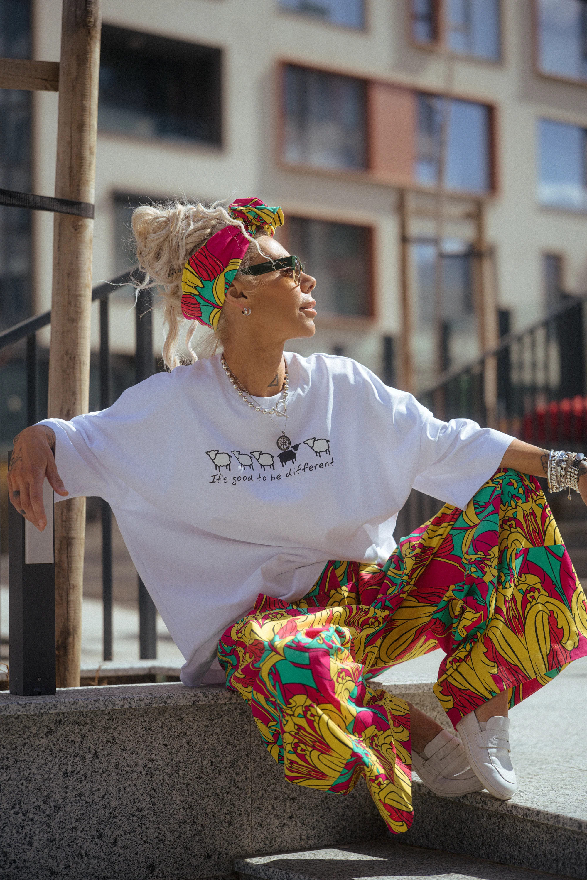 Three-Piece Graphic T-Shirt, Printed Trouser & Headband Set - Image 9