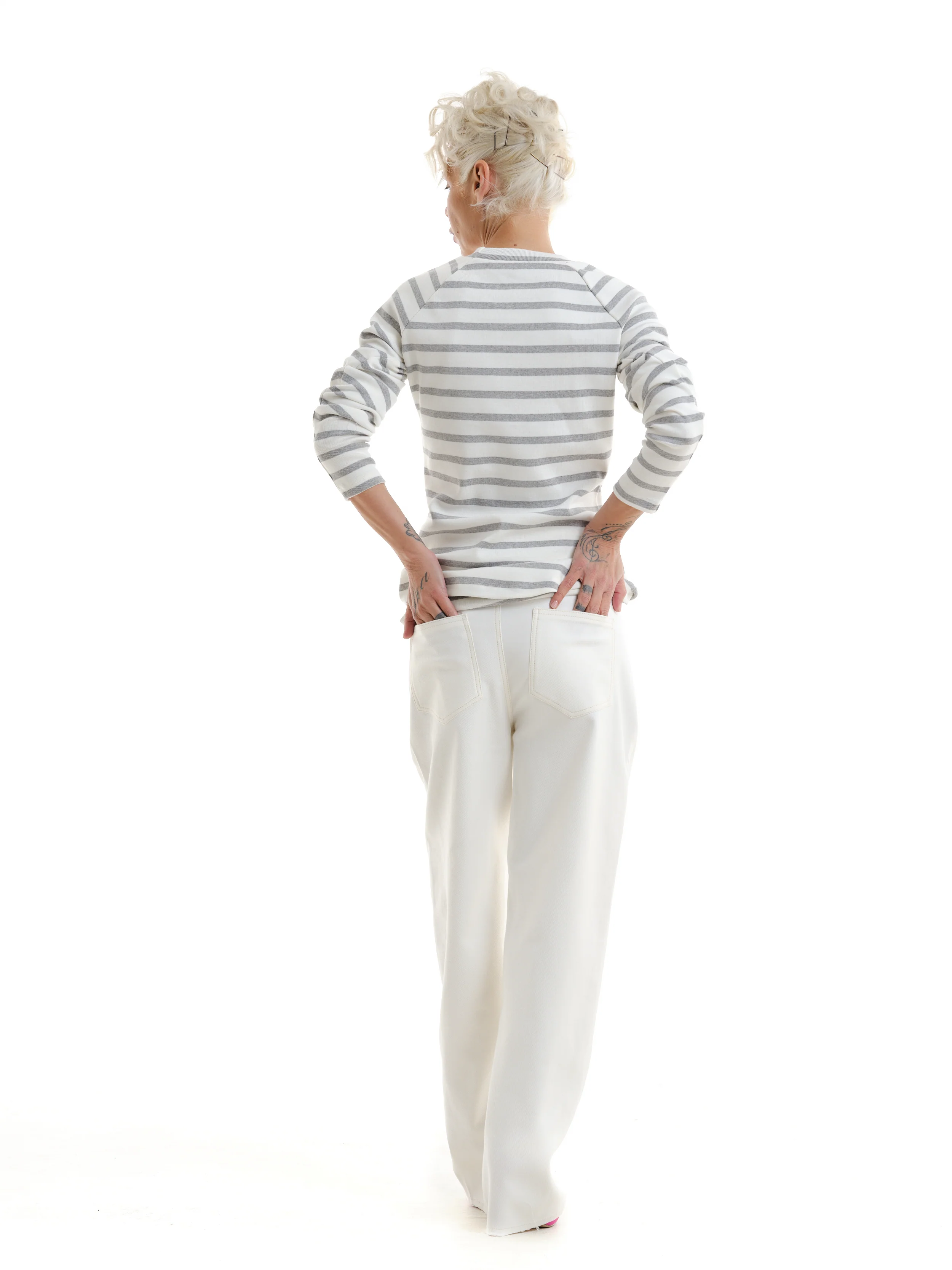 White Asymmetric Closure Wide-Leg Jeans - Image 4