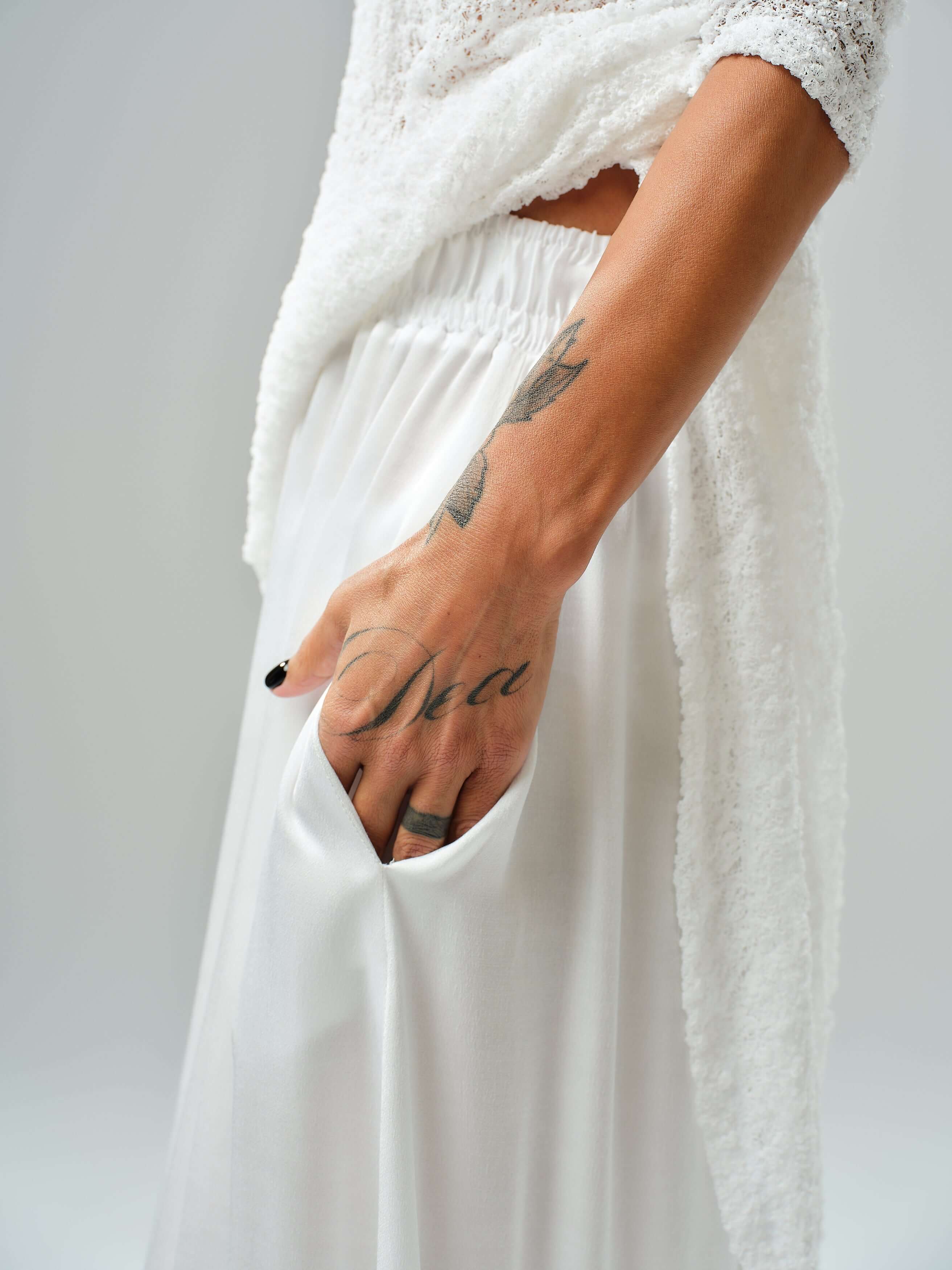 White Maxi Co-Ord Set with Tunic & Elastic Waist Skirt - Image 4