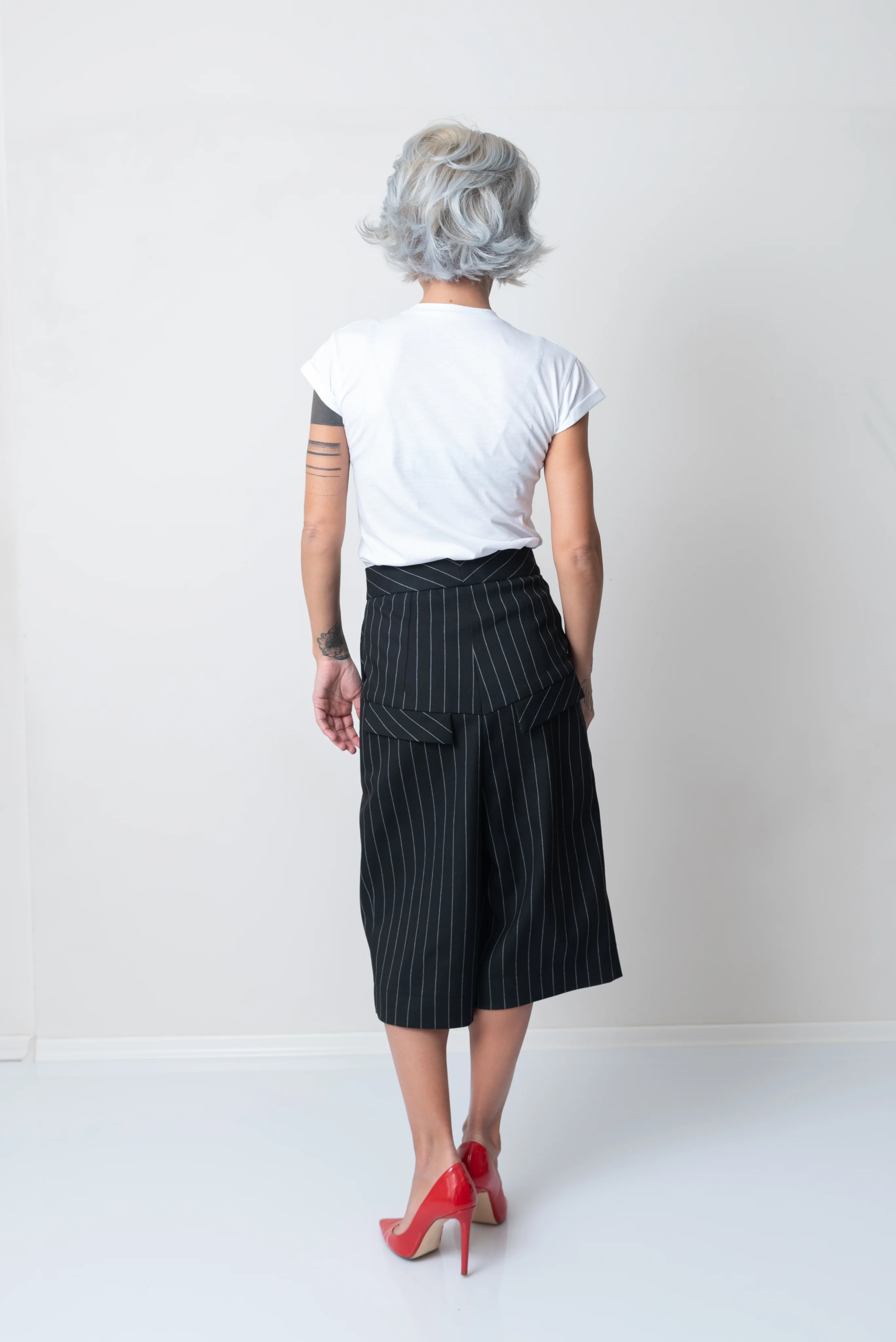 White T Shirt Blouse with Short Sleeves and Leatherette Lips - Image 6