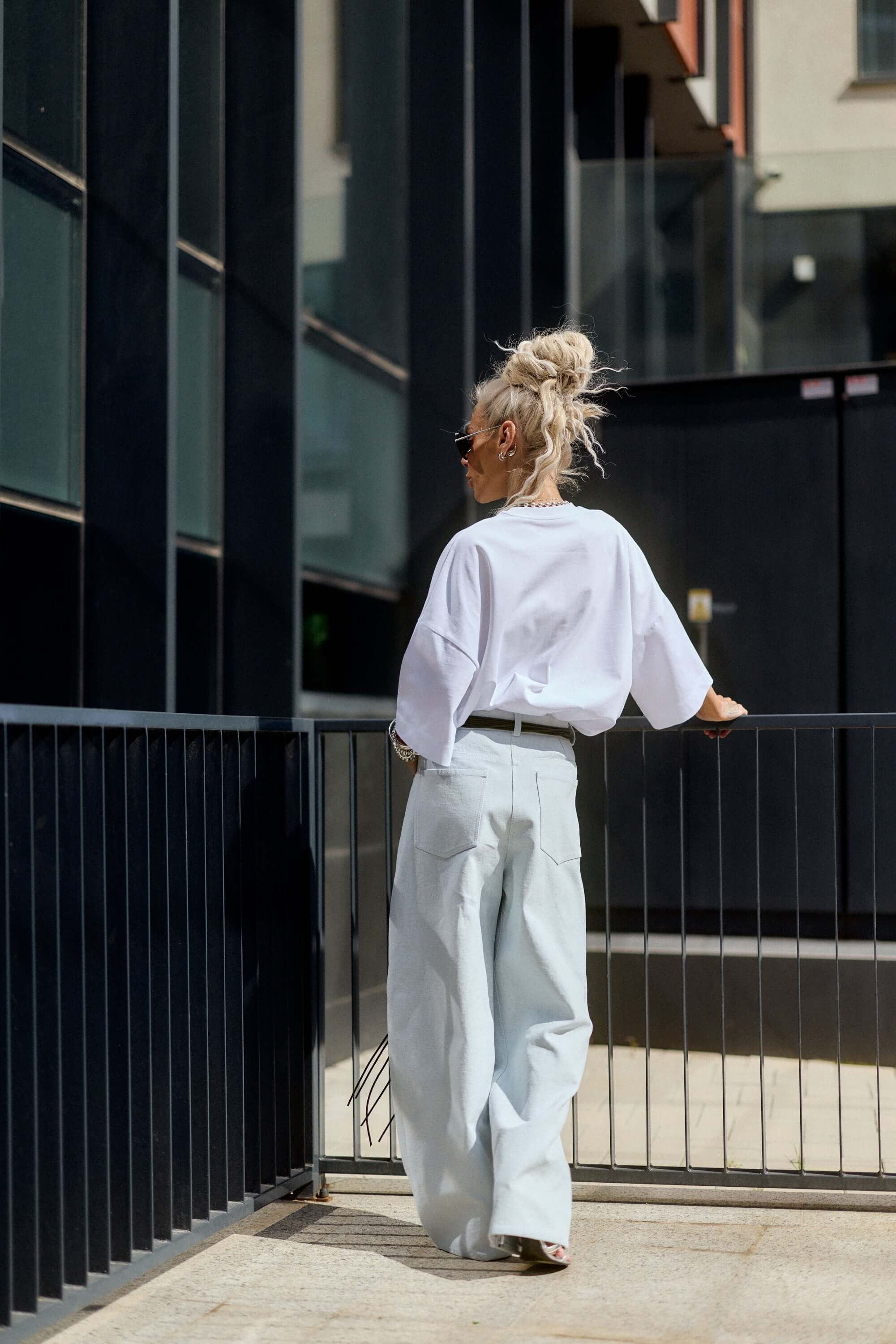 Wide-Leg Denim Pants - Image 7