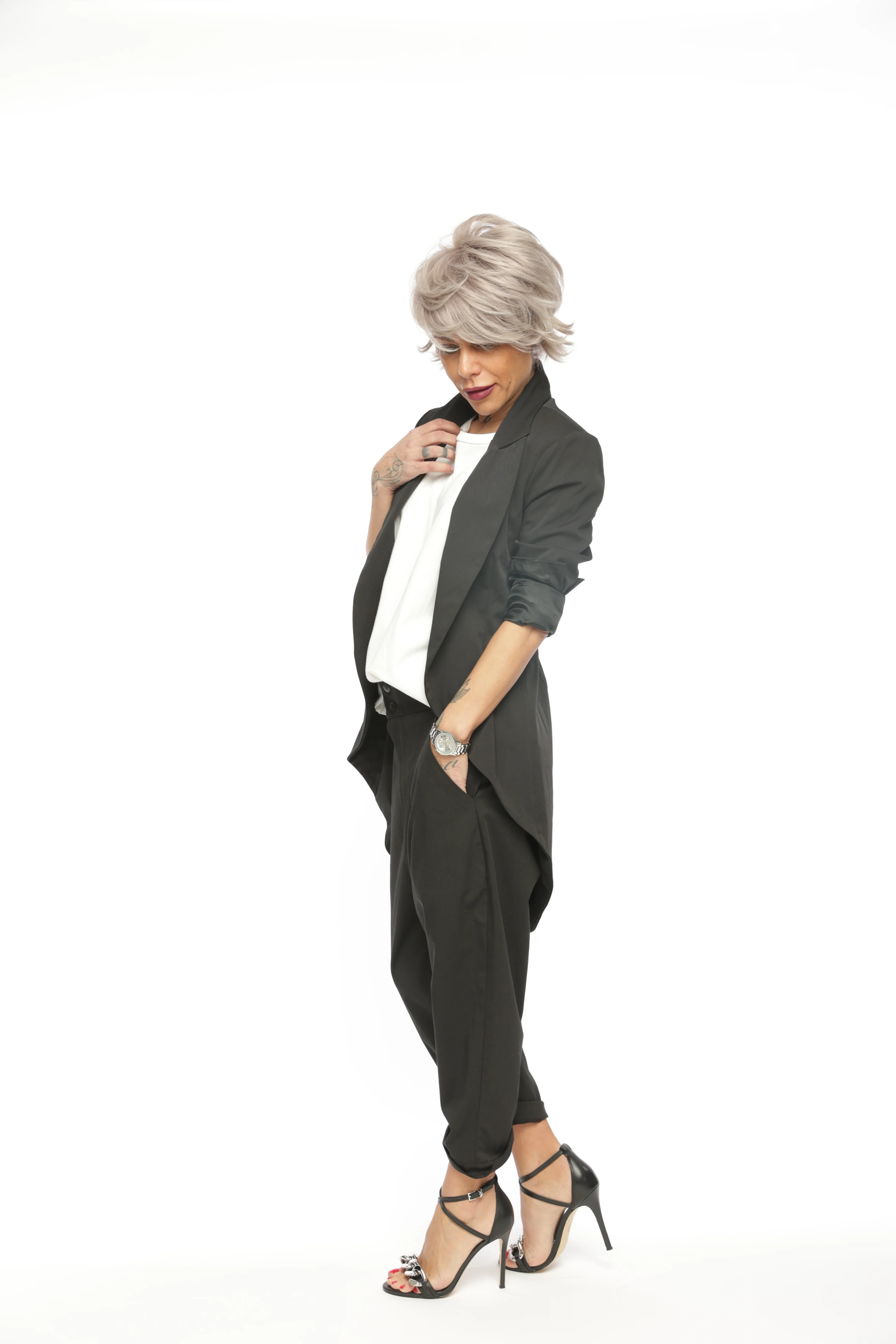 Slim-Fit Blazer Jacket with Long Back - Image 10
