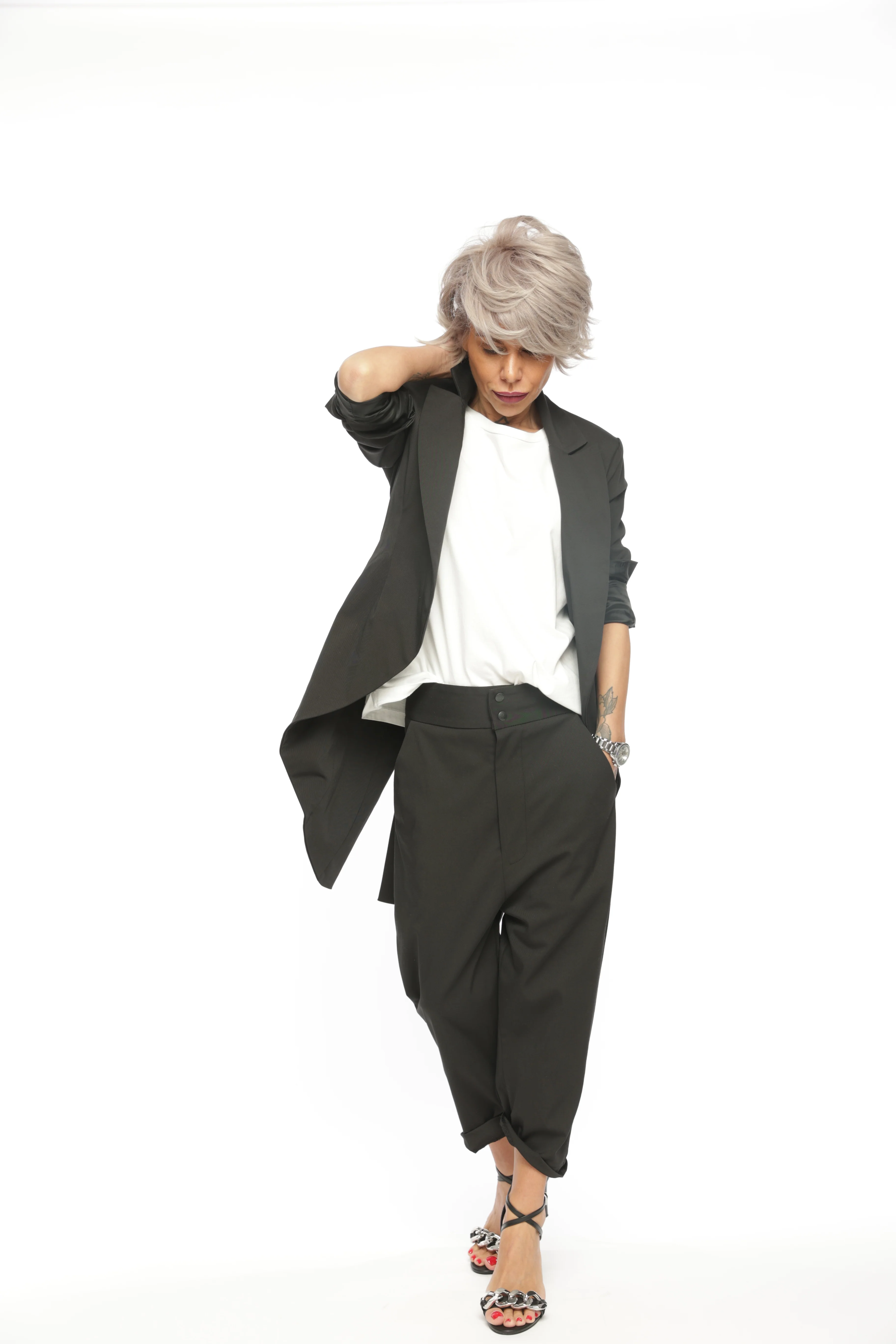 Slim-Fit Blazer Jacket with Long Back - Image 11
