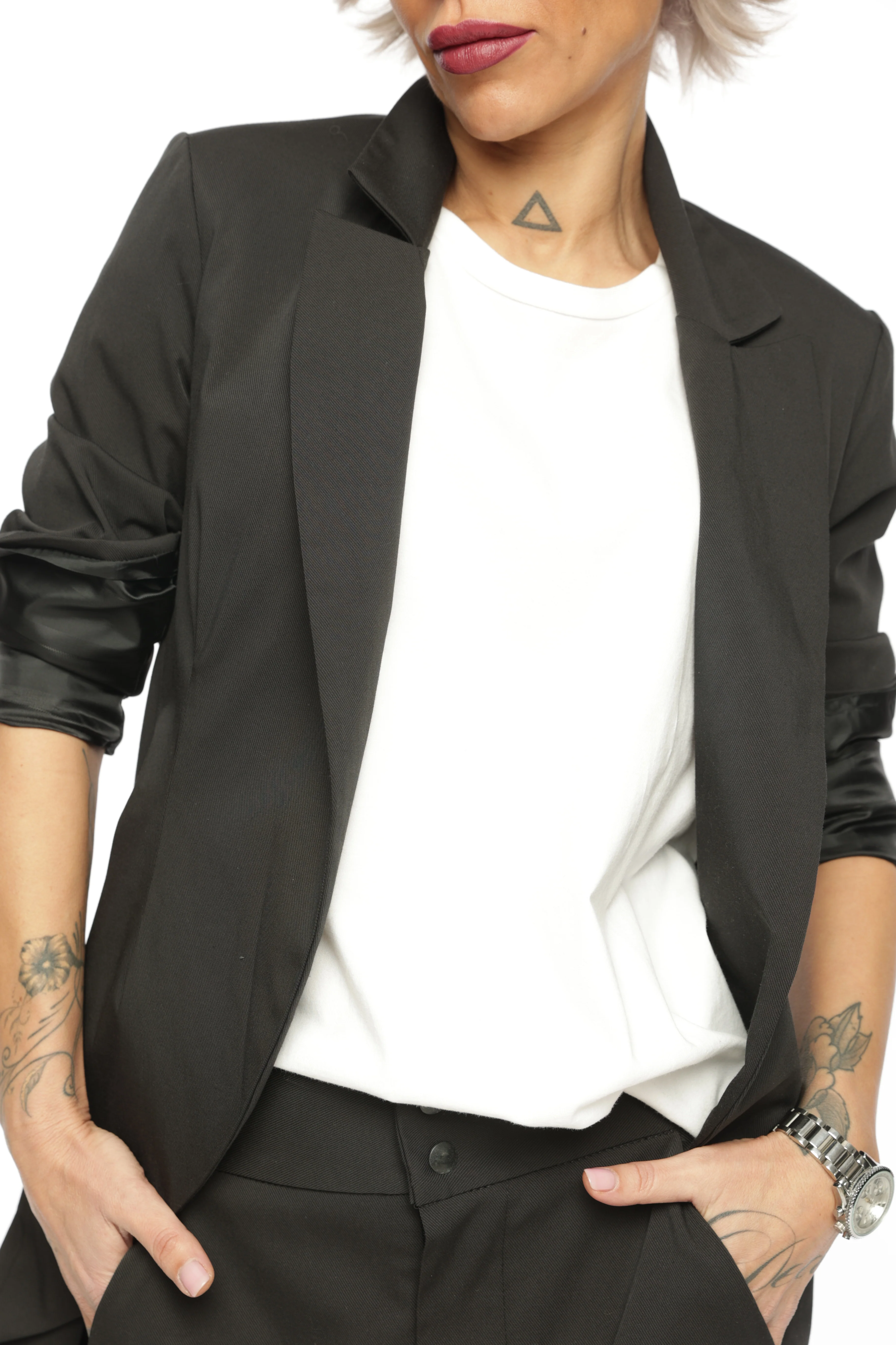 Slim-Fit Blazer Jacket with Long Back - Image 12
