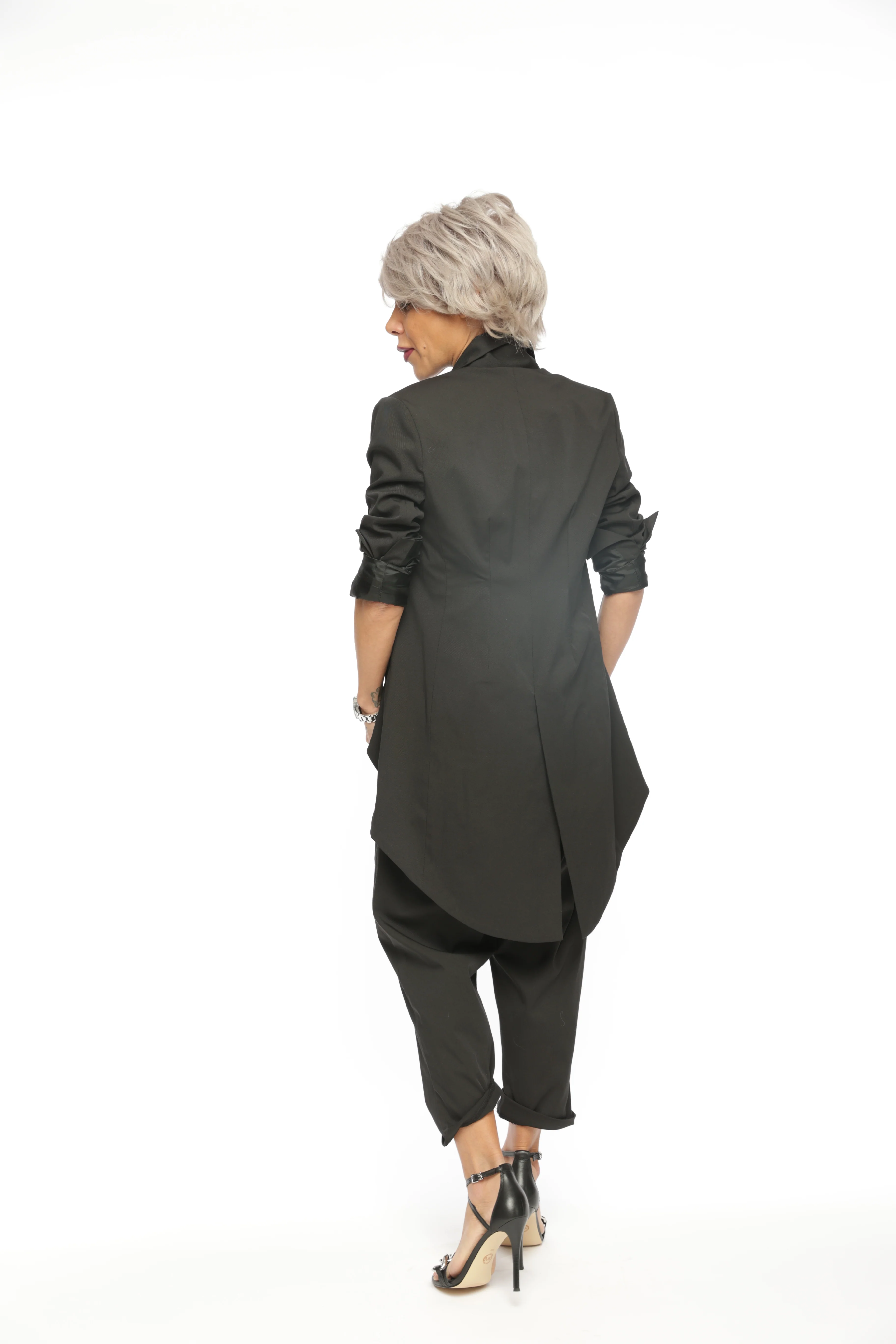 Slim-Fit Blazer Jacket with Long Back - Image 8
