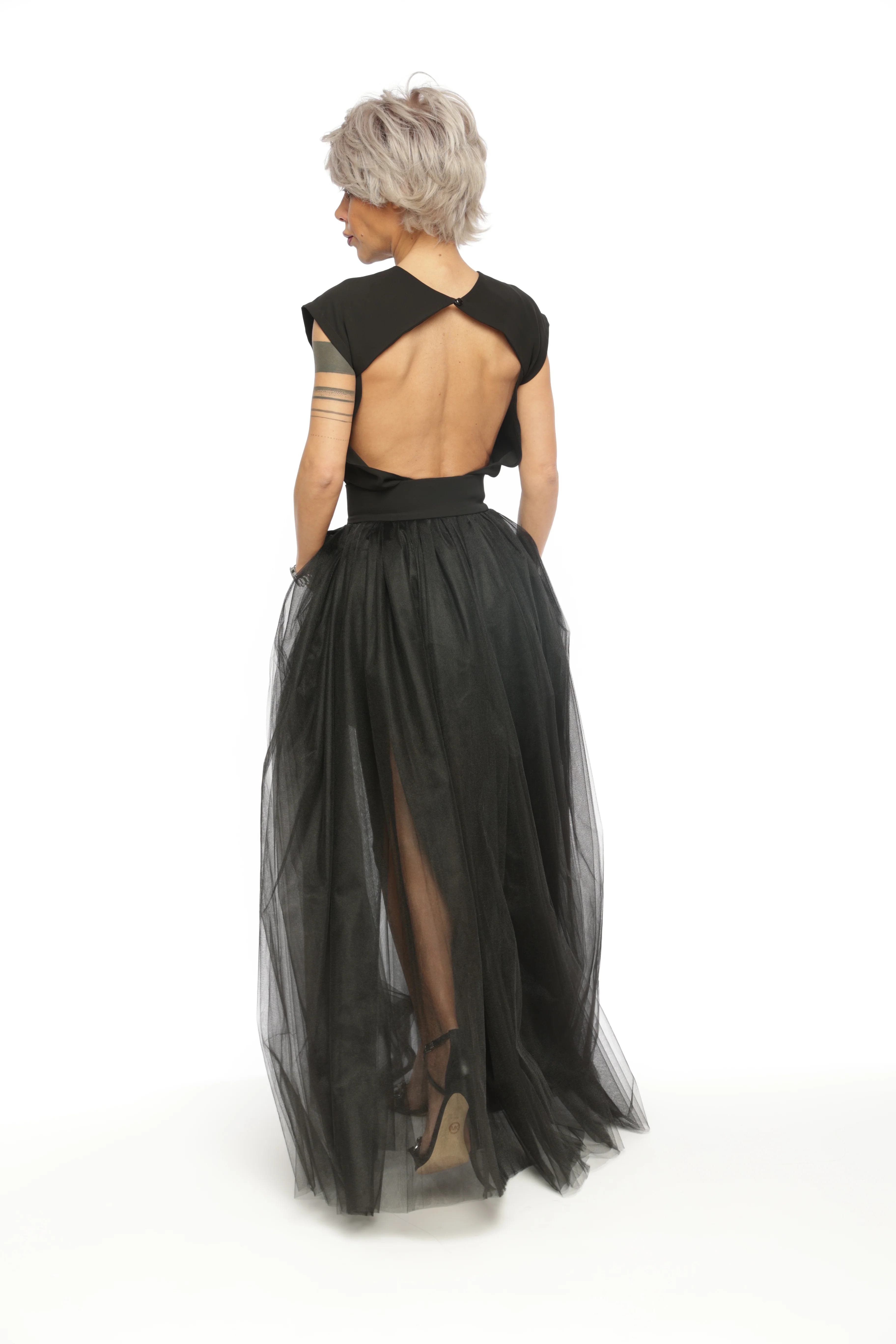 3-Piece Open-Back Top, High-Waisted Shorts and Tulle Skirt Co-Ord Set in Black - Image 11