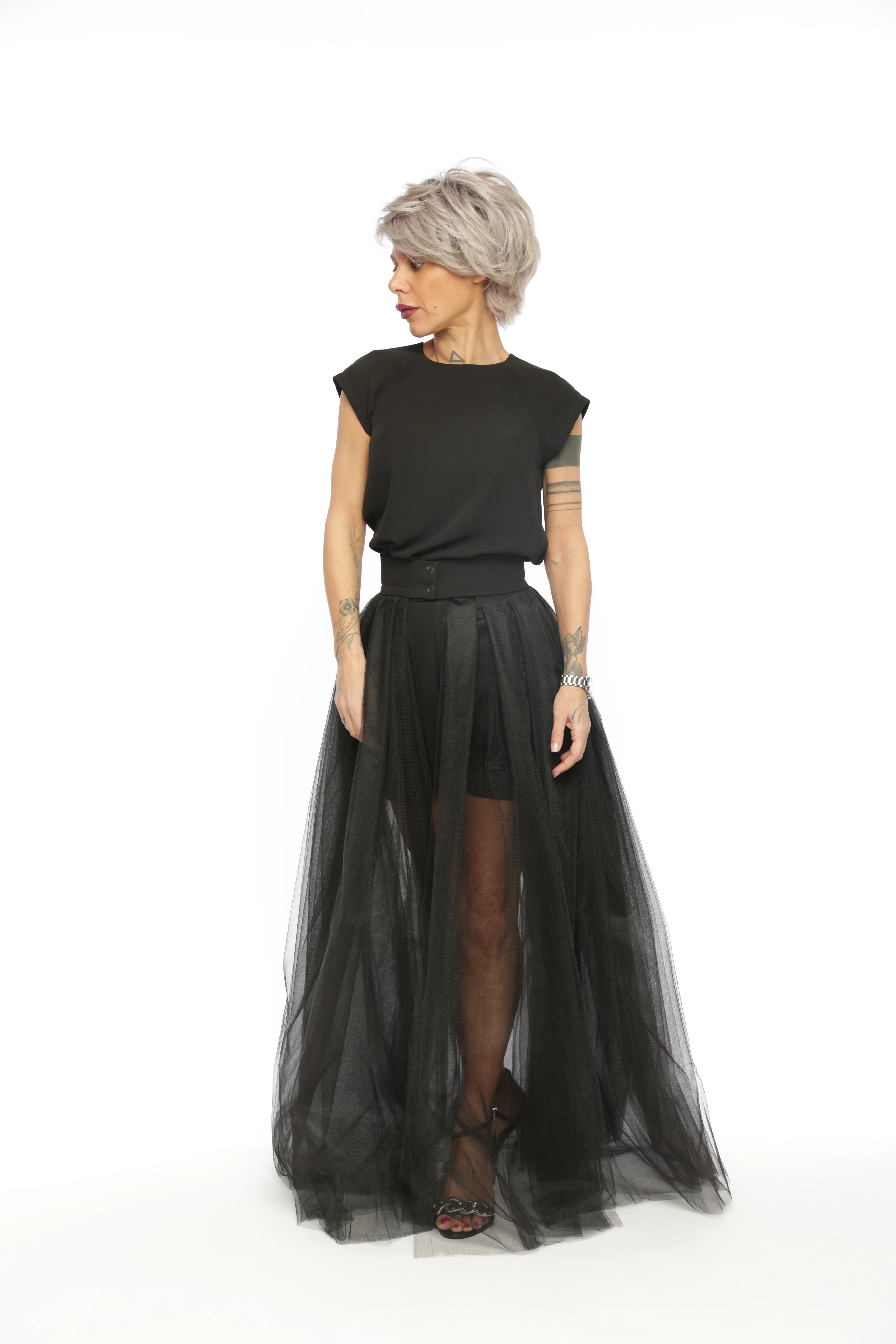 3-Piece Open-Back Top, High-Waisted Shorts and Tulle Skirt Co-Ord Set in Black - Image 5